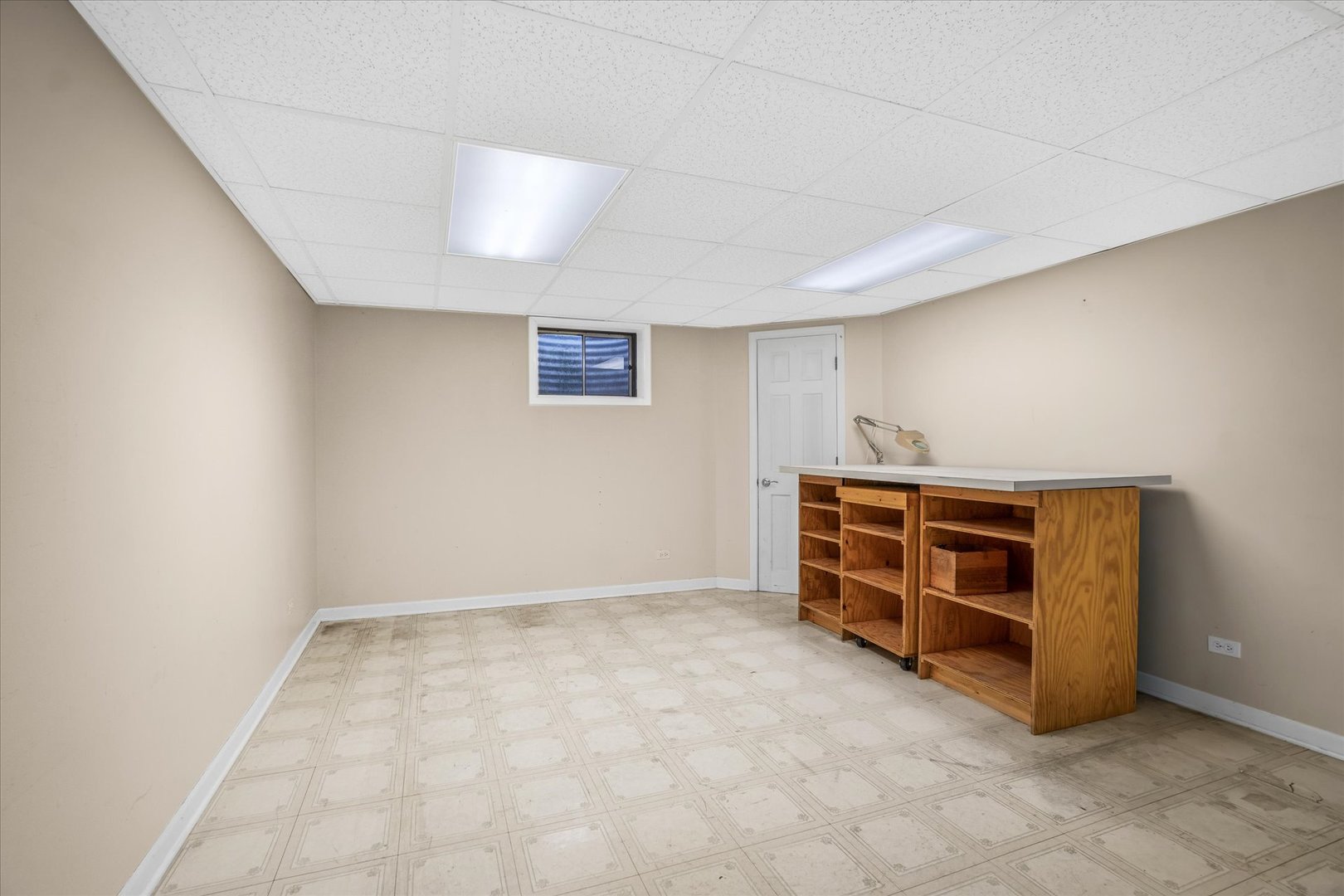 3212 Bennett Drive, Naperville, IL 60564