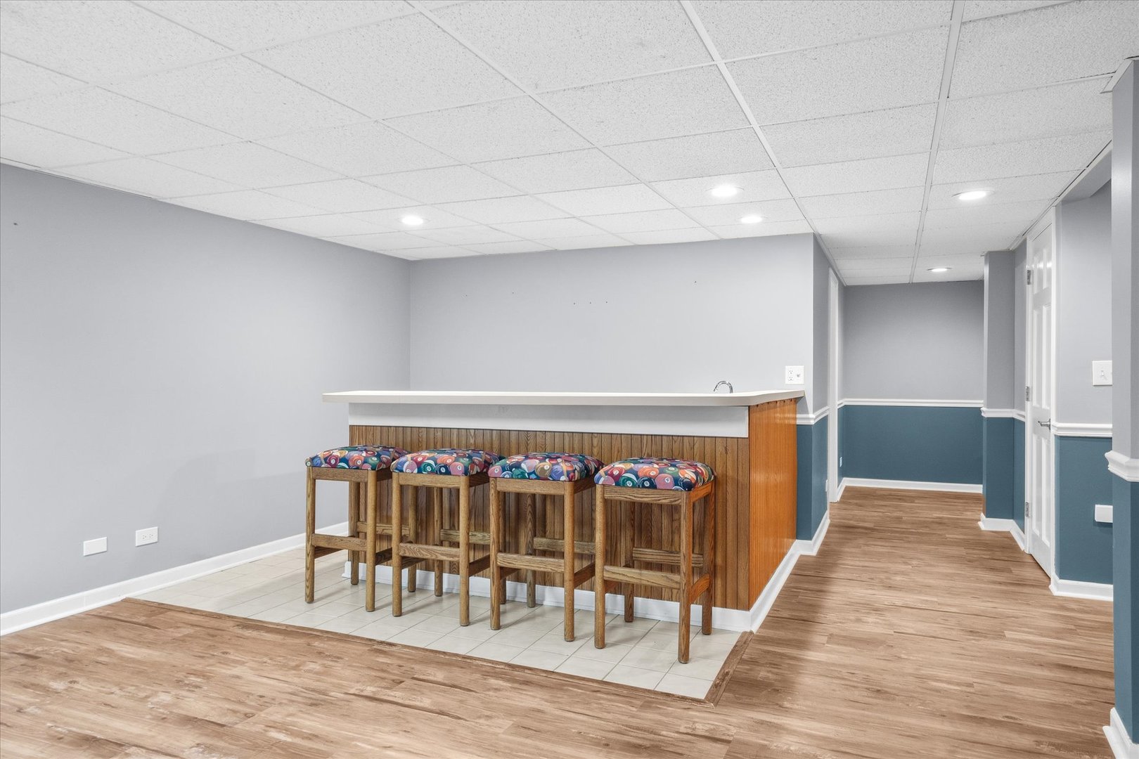 3212 Bennett Drive, Naperville, IL 60564