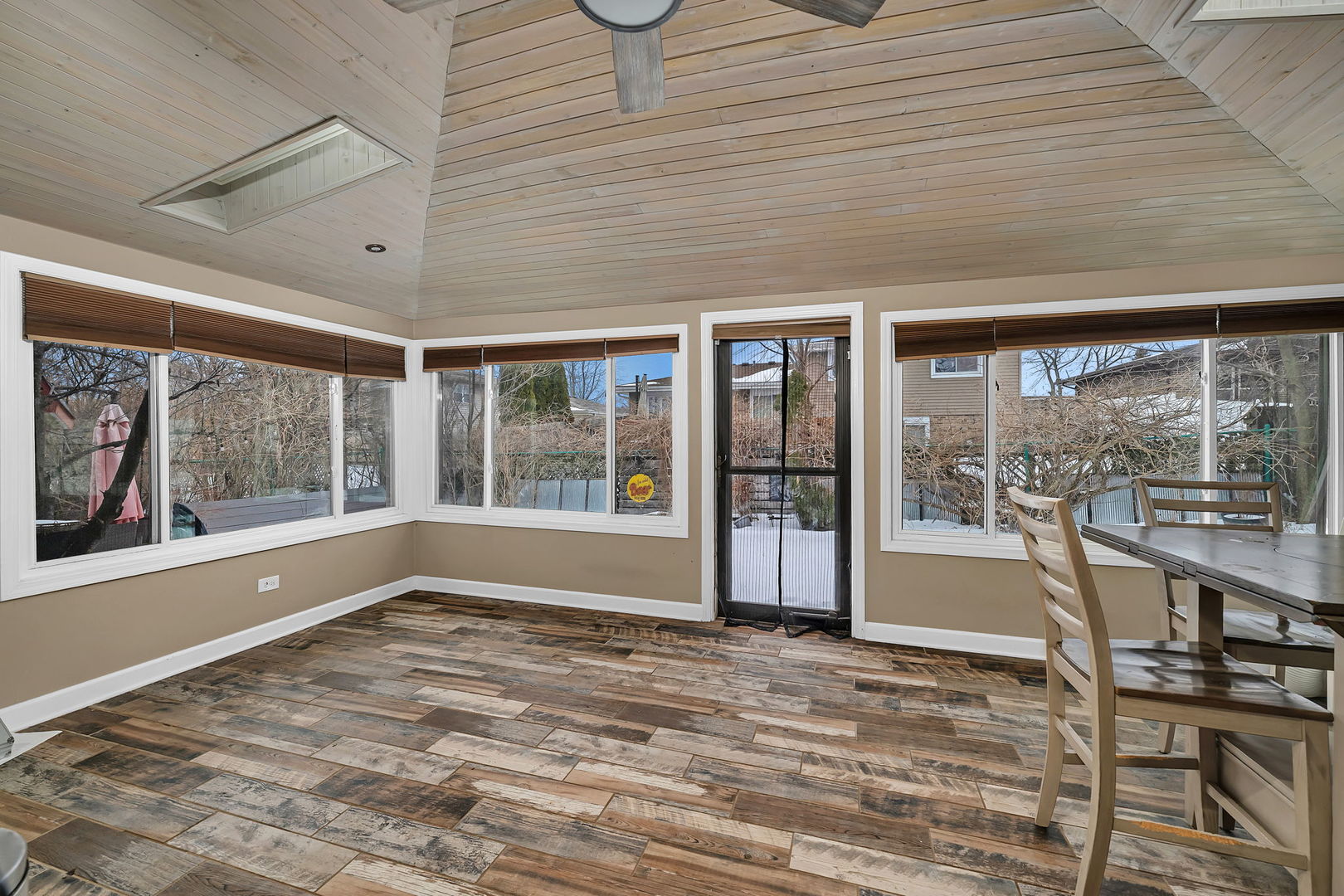 15601 Ridgeland Avenue, Oak Forest, IL 60452