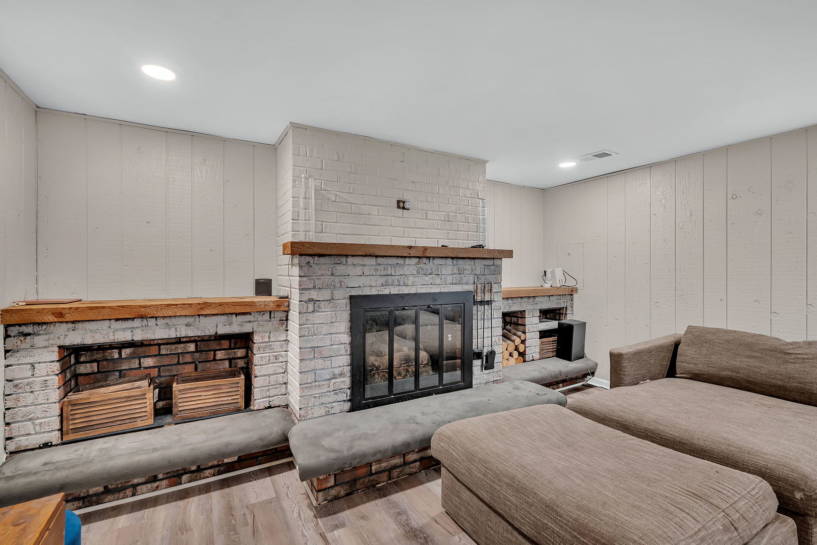 15601 Ridgeland Avenue, Oak Forest, IL 60452