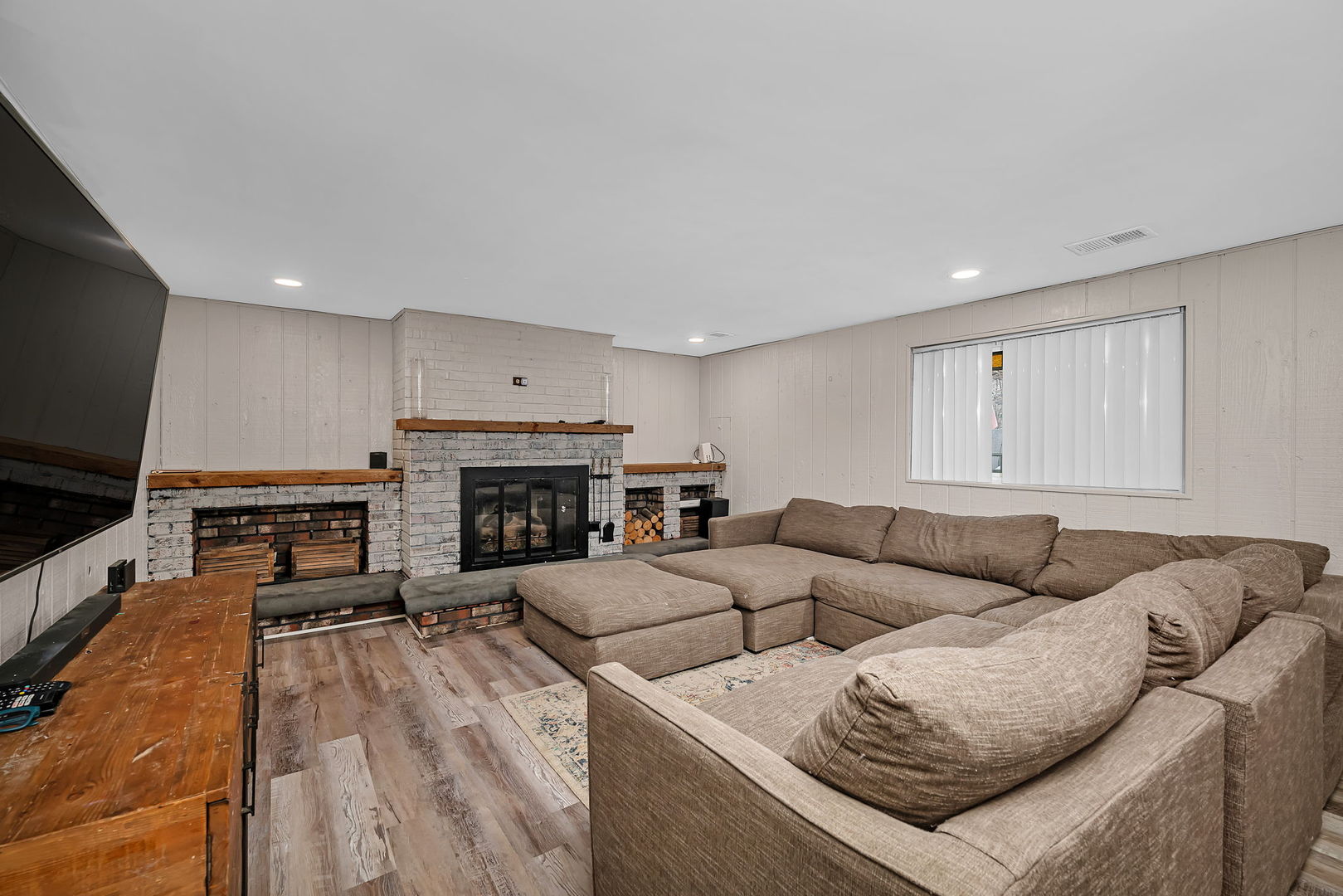 15601 Ridgeland Avenue, Oak Forest, IL 60452