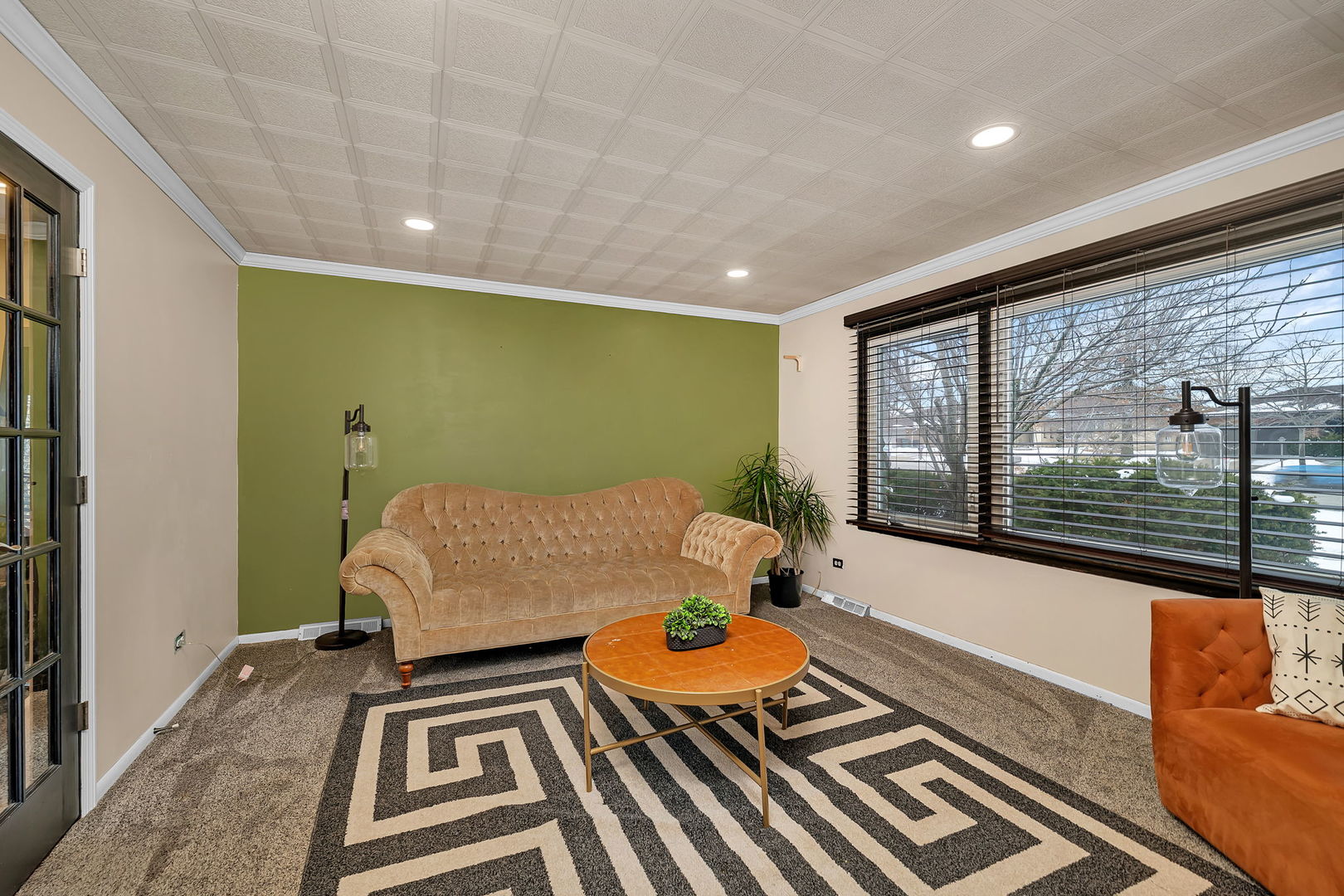 15601 Ridgeland Avenue, Oak Forest, IL 60452