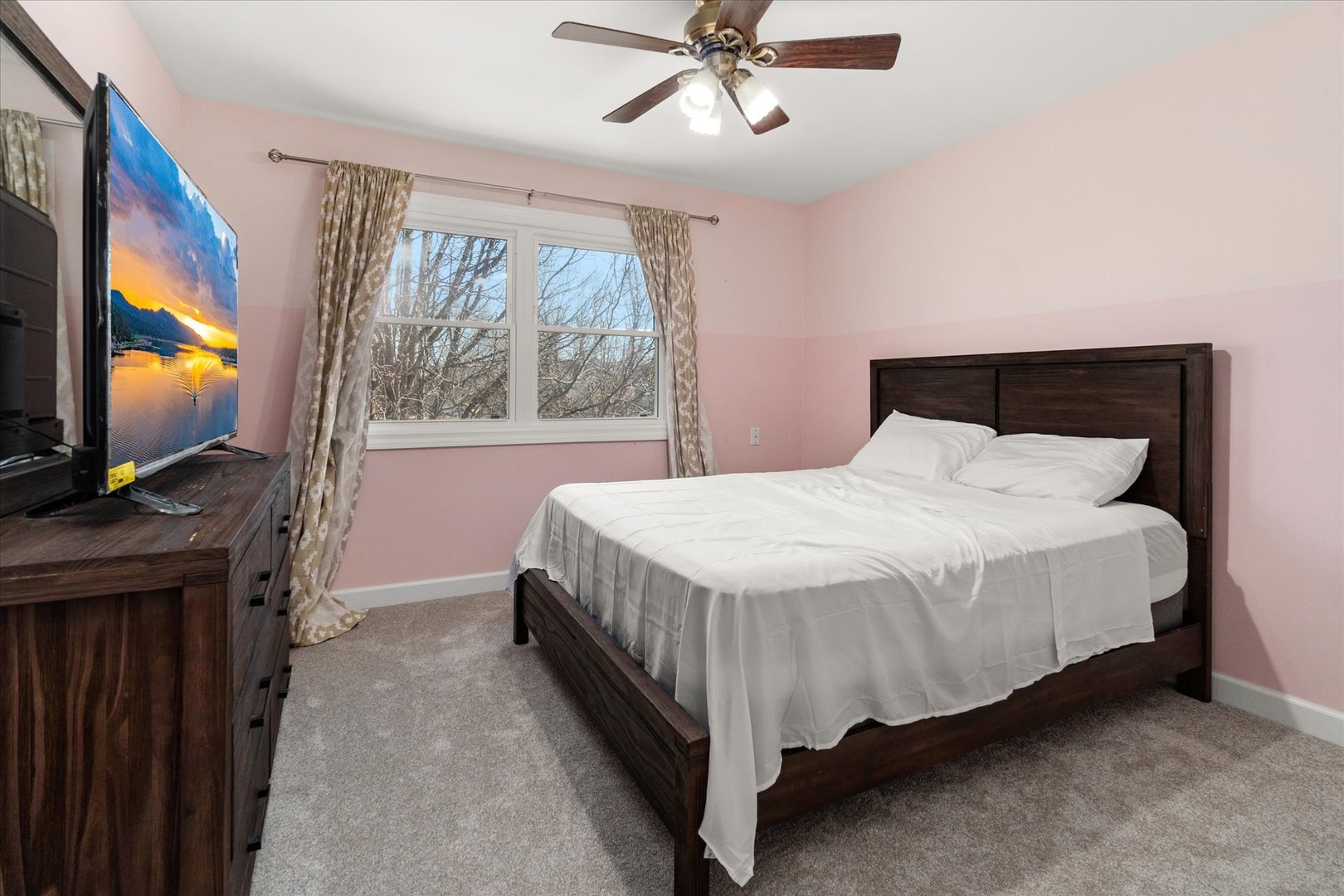 3412 Falkner Drive, Naperville, IL 60564