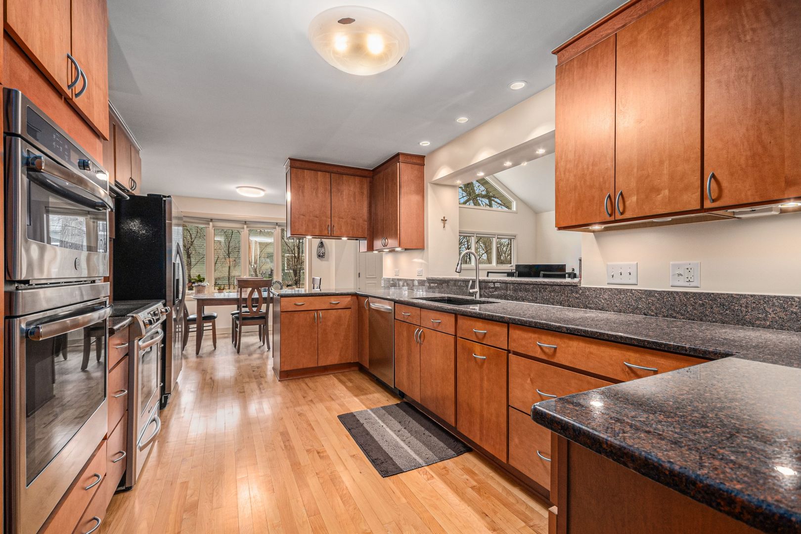 12820 S 82nd Court, Palos Park, IL 60464