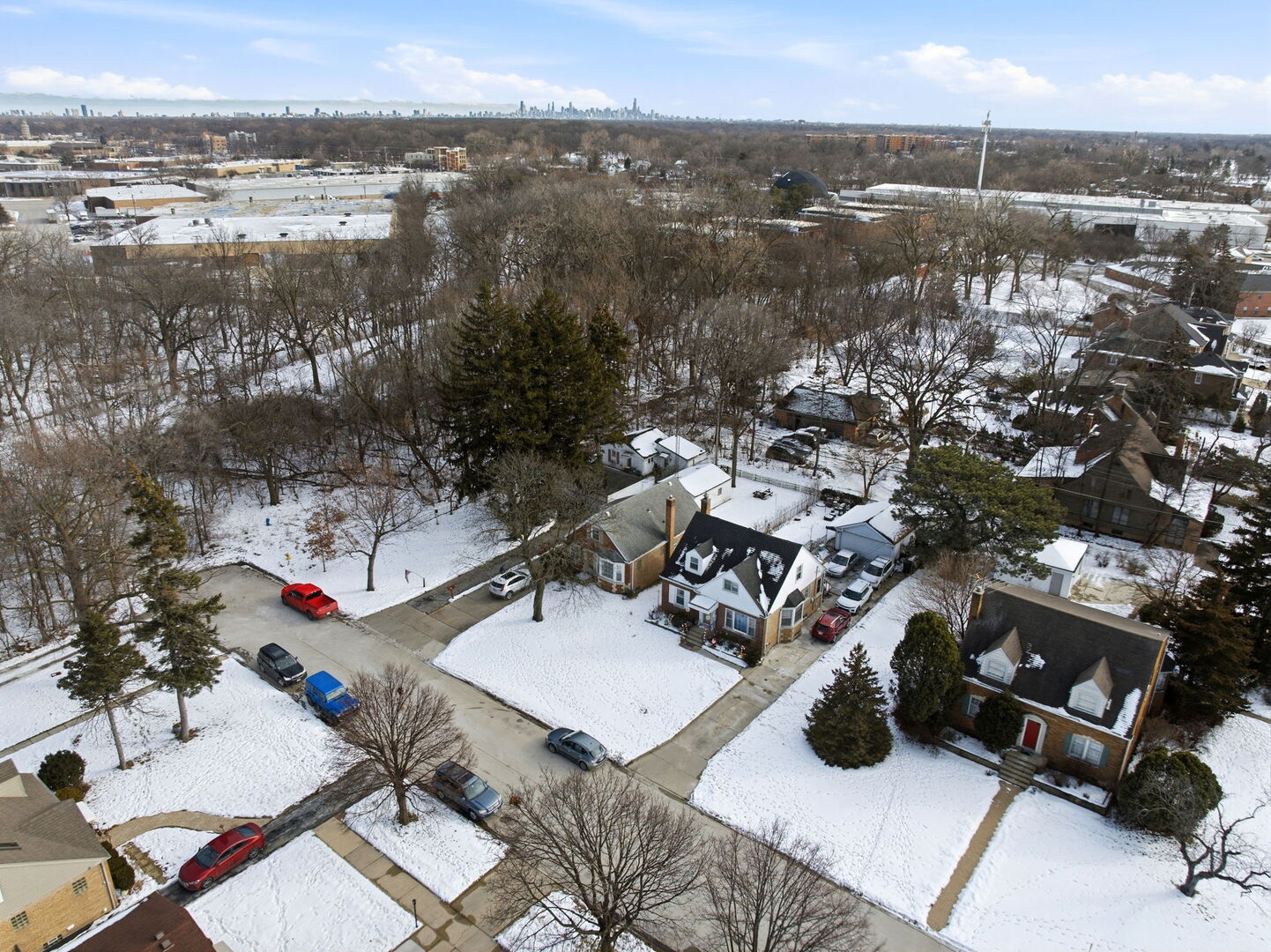 6911 W Niles Terrace, Niles, IL 60714