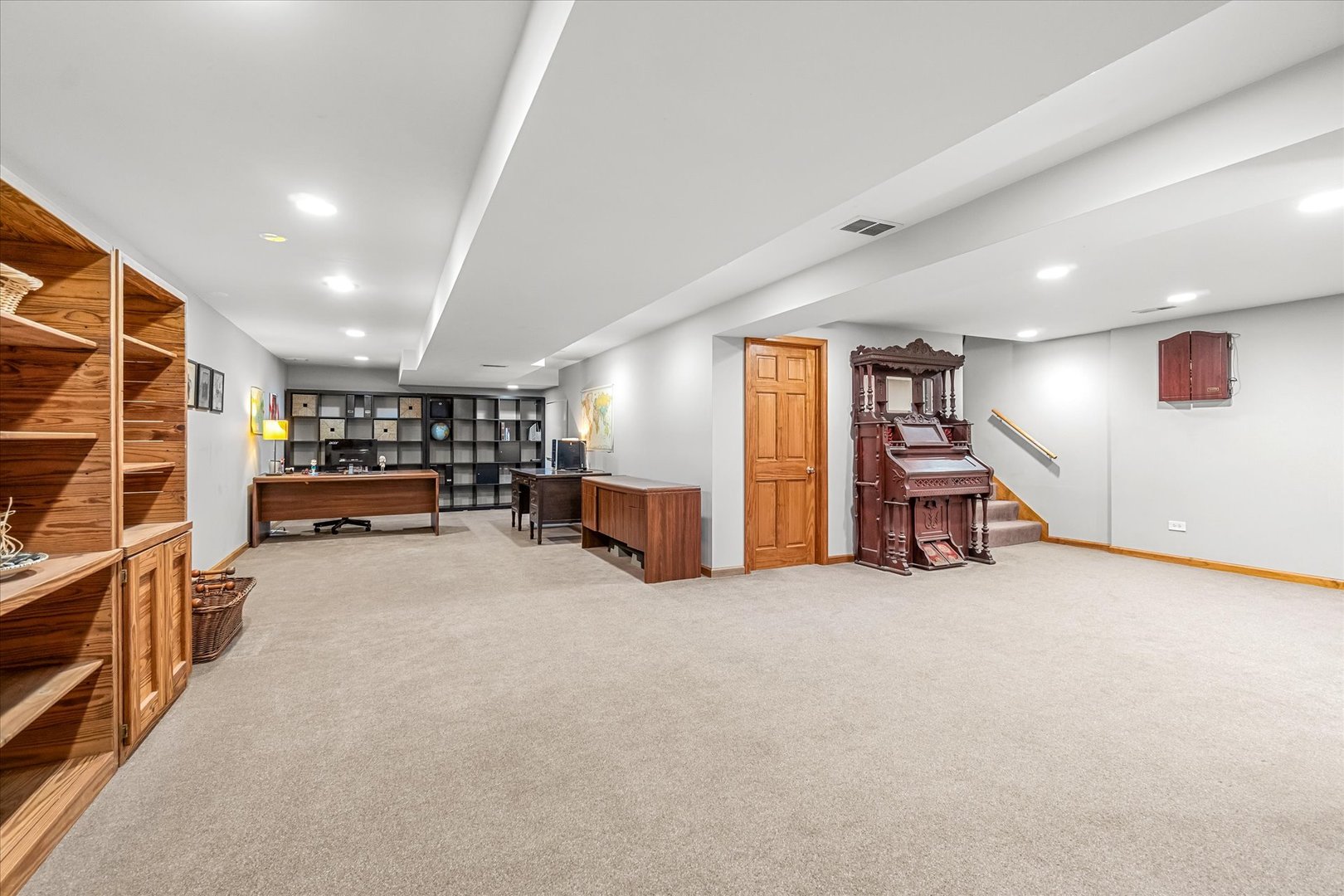 1211 Conan Doyle Road, Naperville, IL 60564