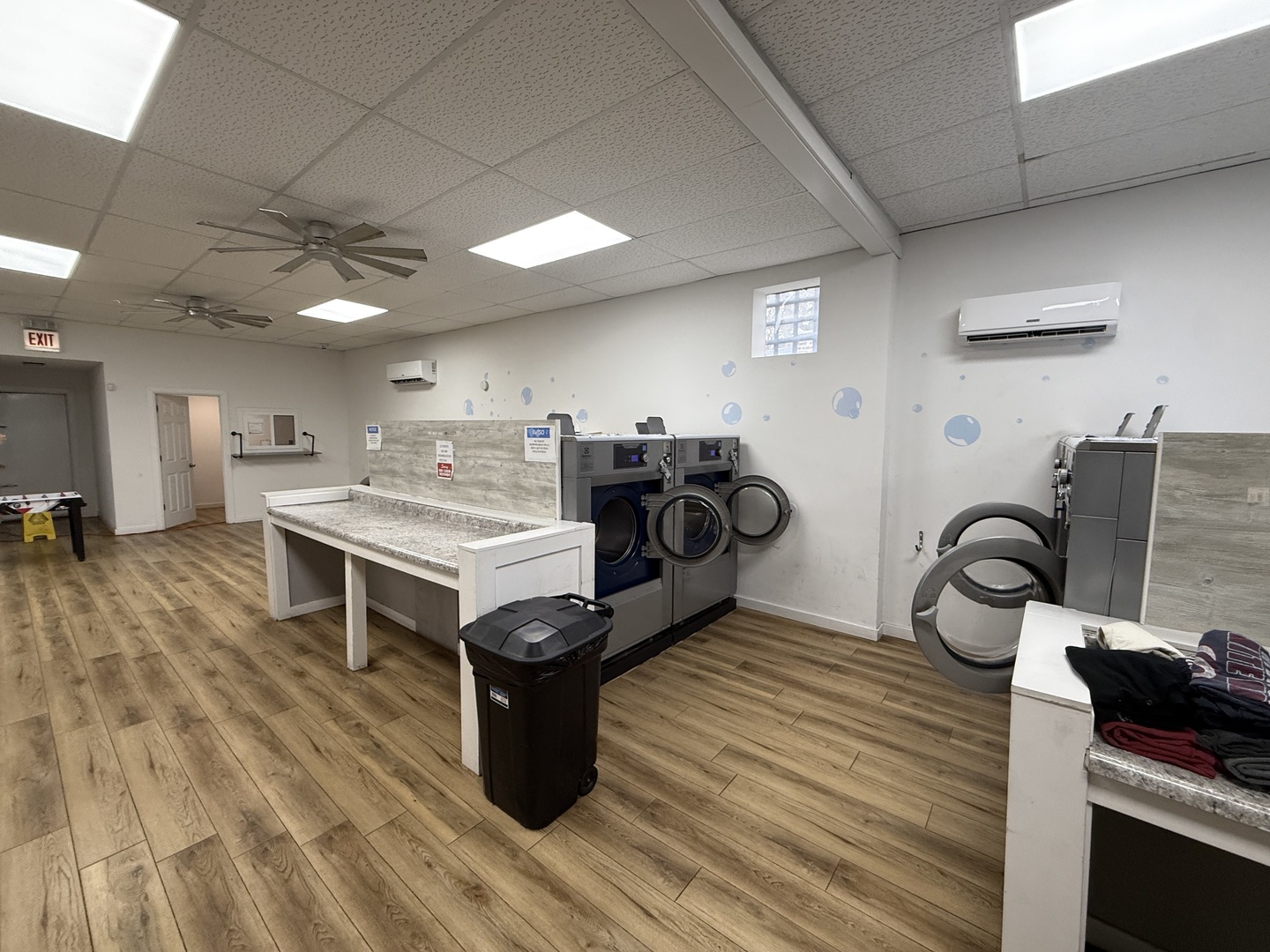 10106 S Ewing Avenue, Chicago, IL 60617