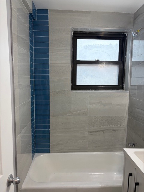 7363 S South Shore Drive #201, Chicago, IL 60649