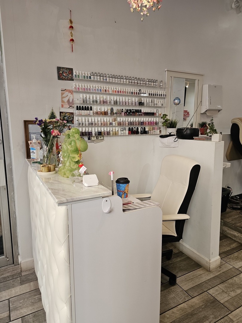 3110 N Sheridan Road, Chicago, IL 60657