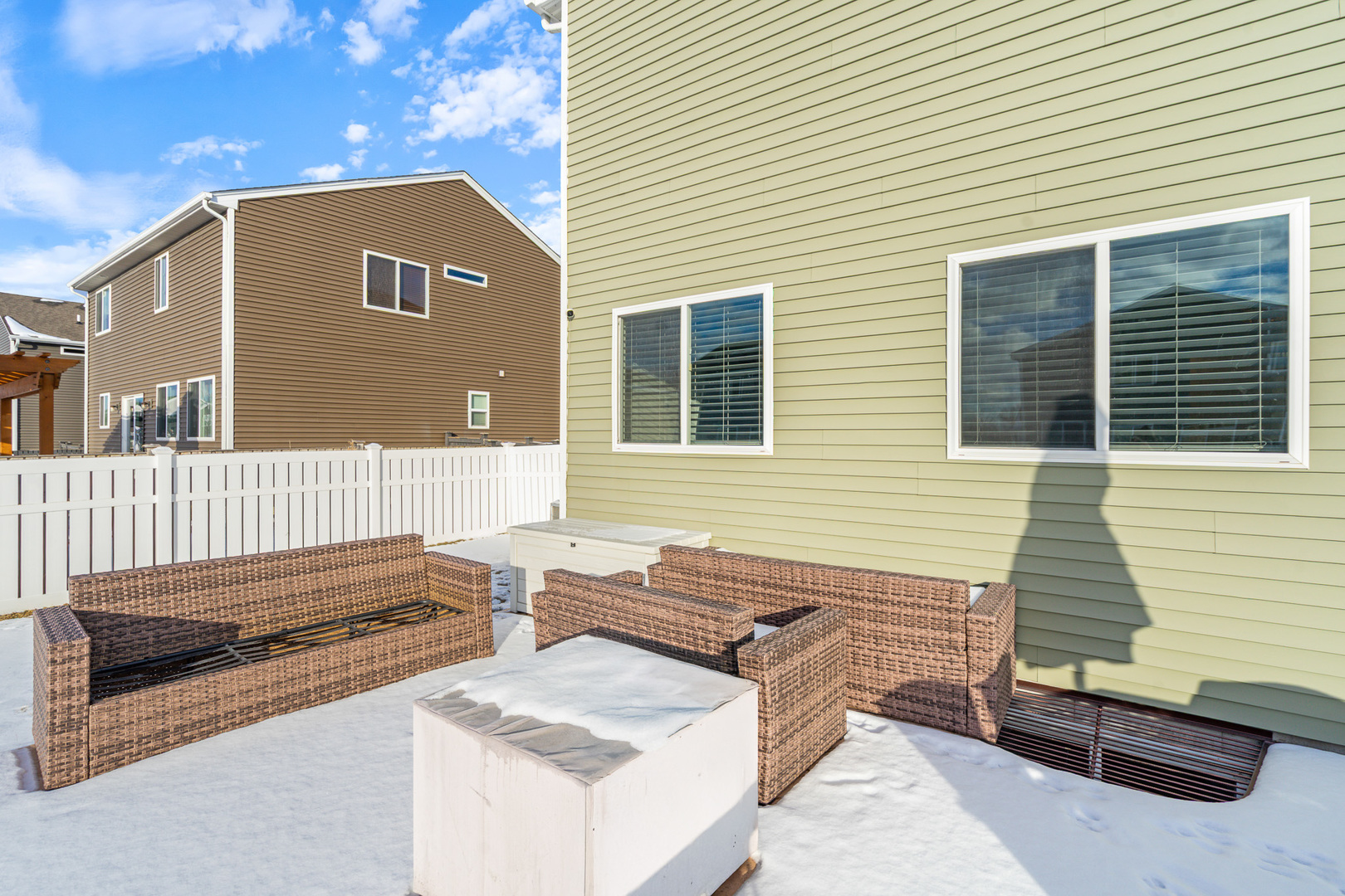 434 S Stonebrook Drive, Romeoville, IL 60446