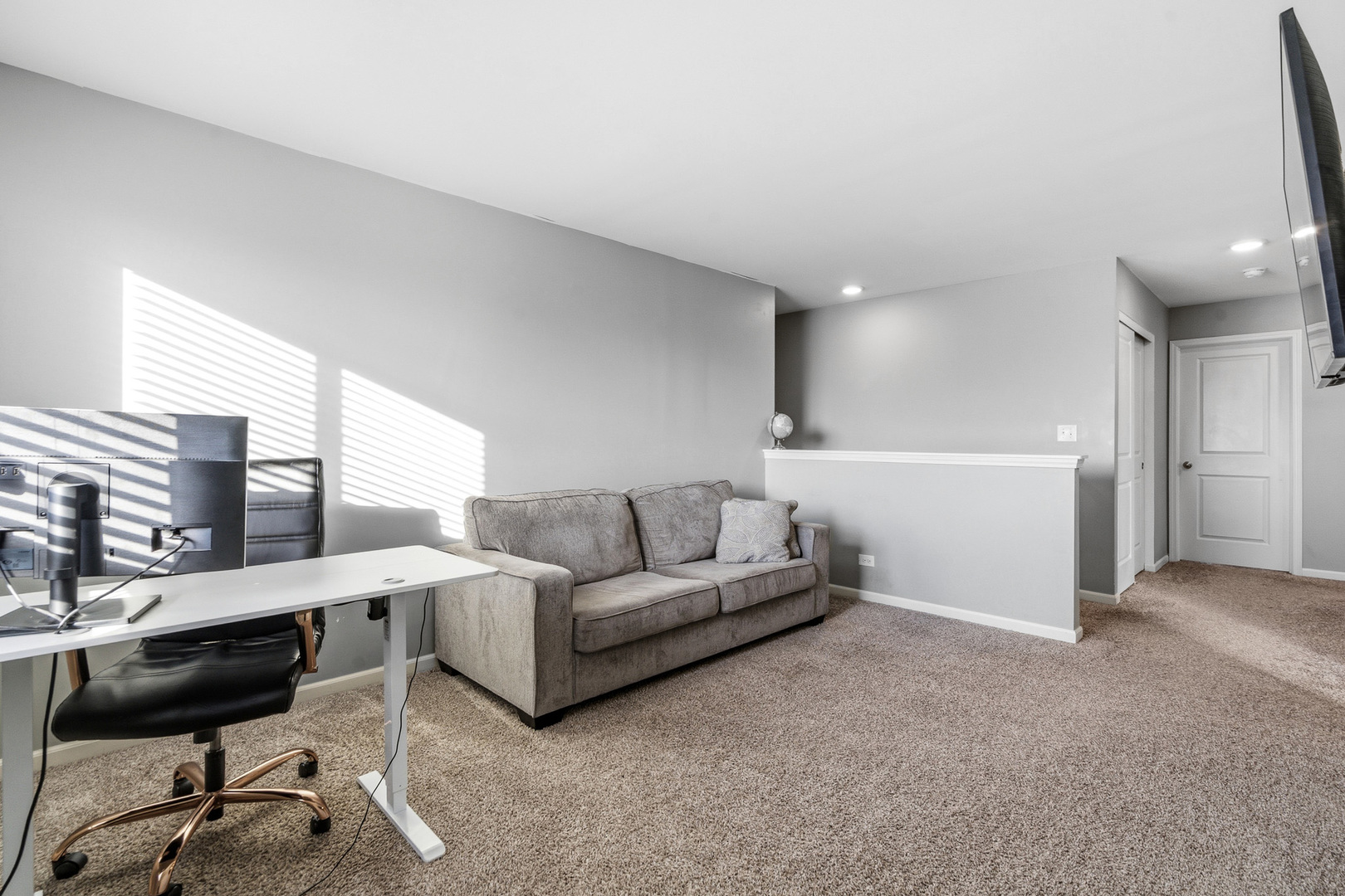 434 S Stonebrook Drive, Romeoville, IL 60446