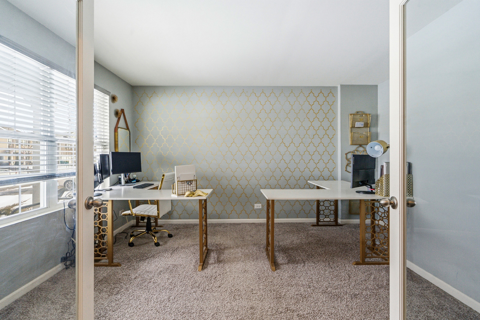 434 S Stonebrook Drive, Romeoville, IL 60446