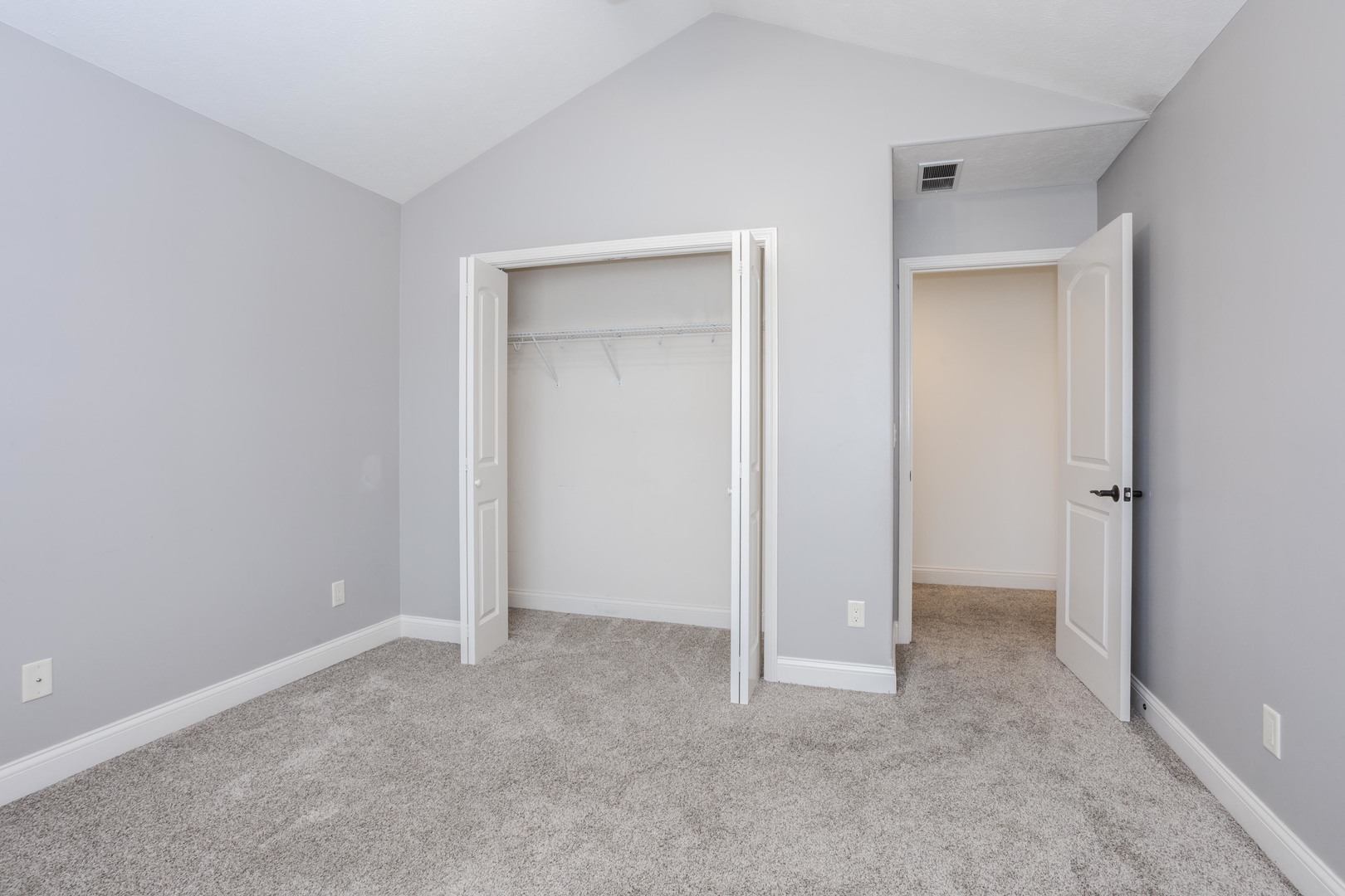 2807 Vrooman Court, Bloomington, IL 61704