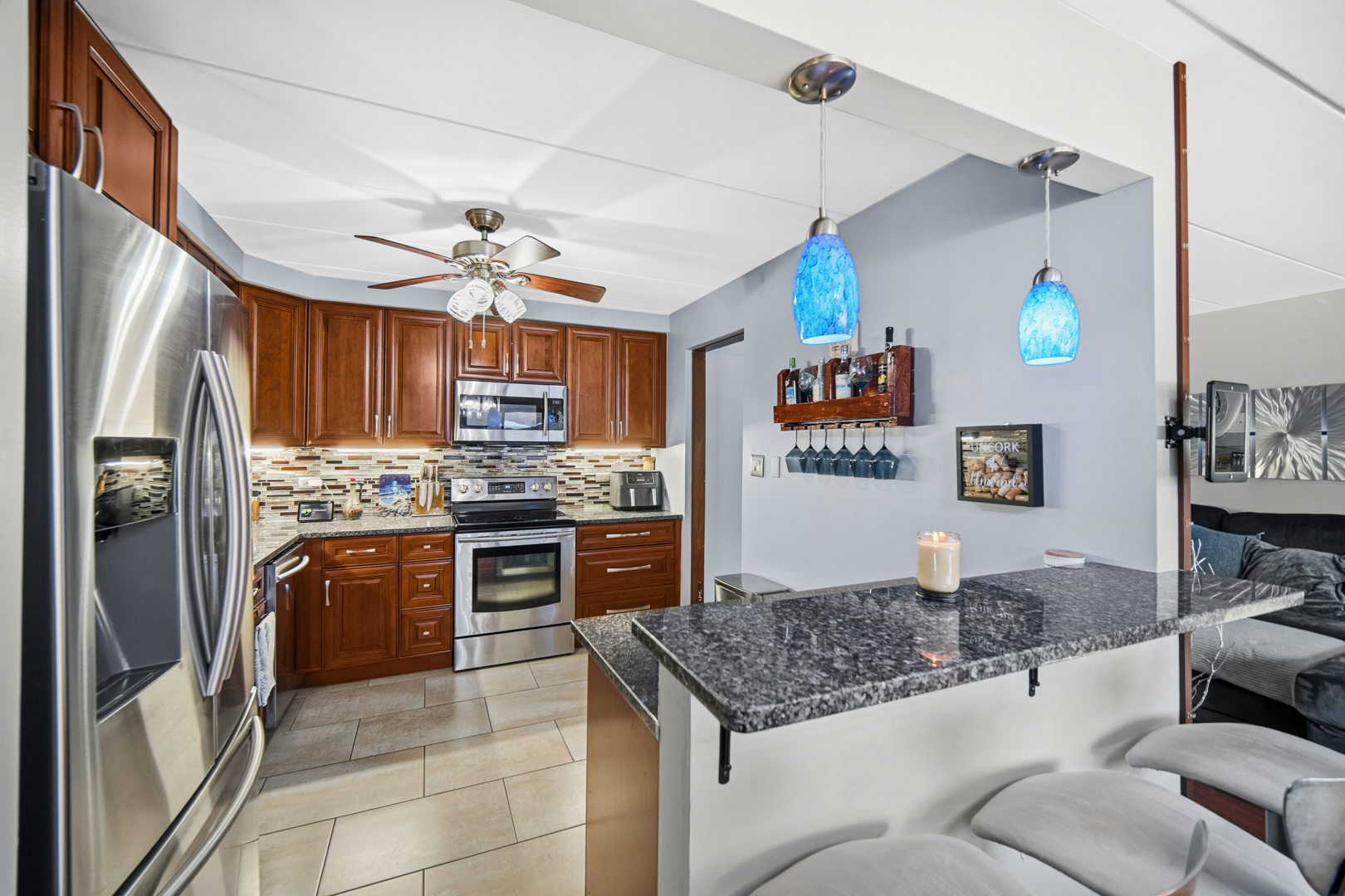 8208 Cobblestone Drive #1B, Palos Hills, IL 60465