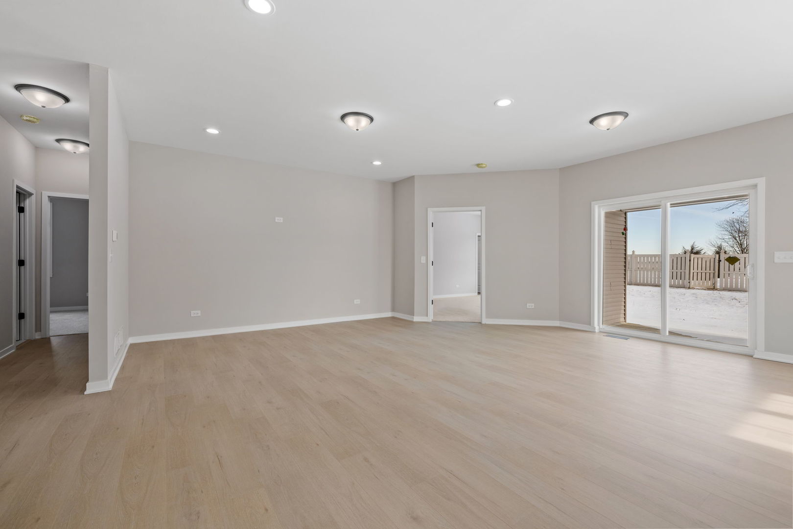 203 Hickory Street, Peotone, IL 60468