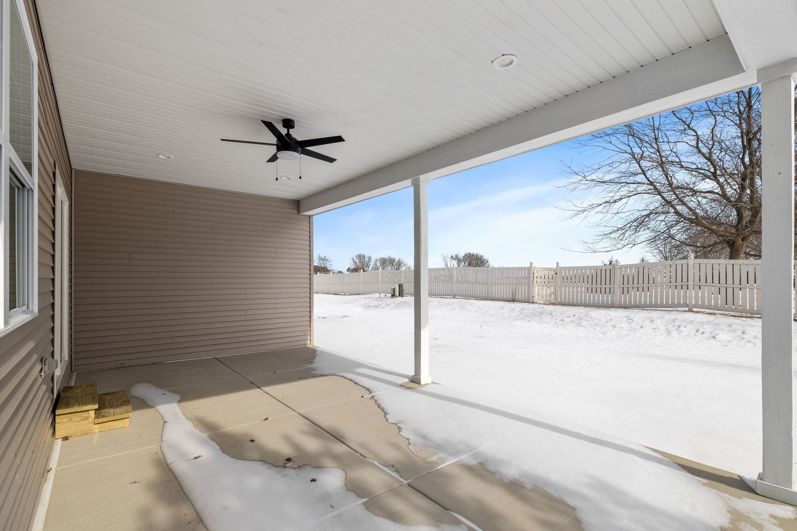 203 Hickory Street, Peotone, IL 60468