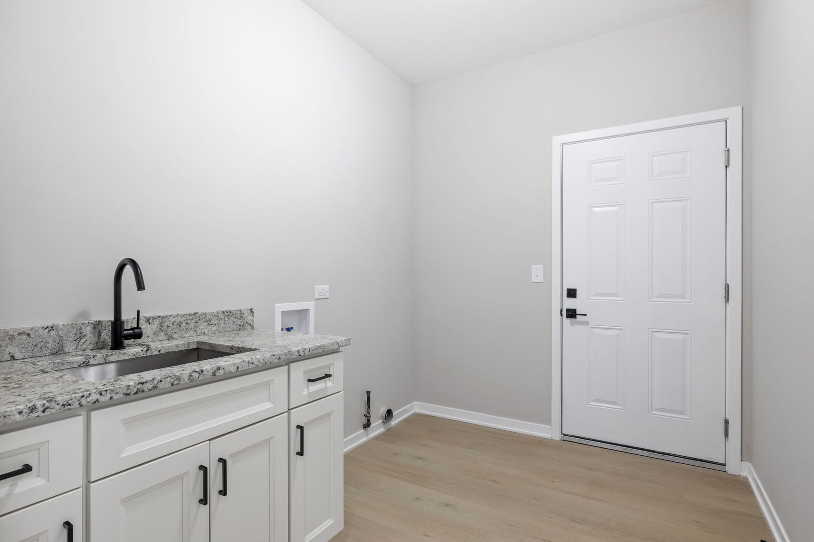 203 Hickory Street, Peotone, IL 60468