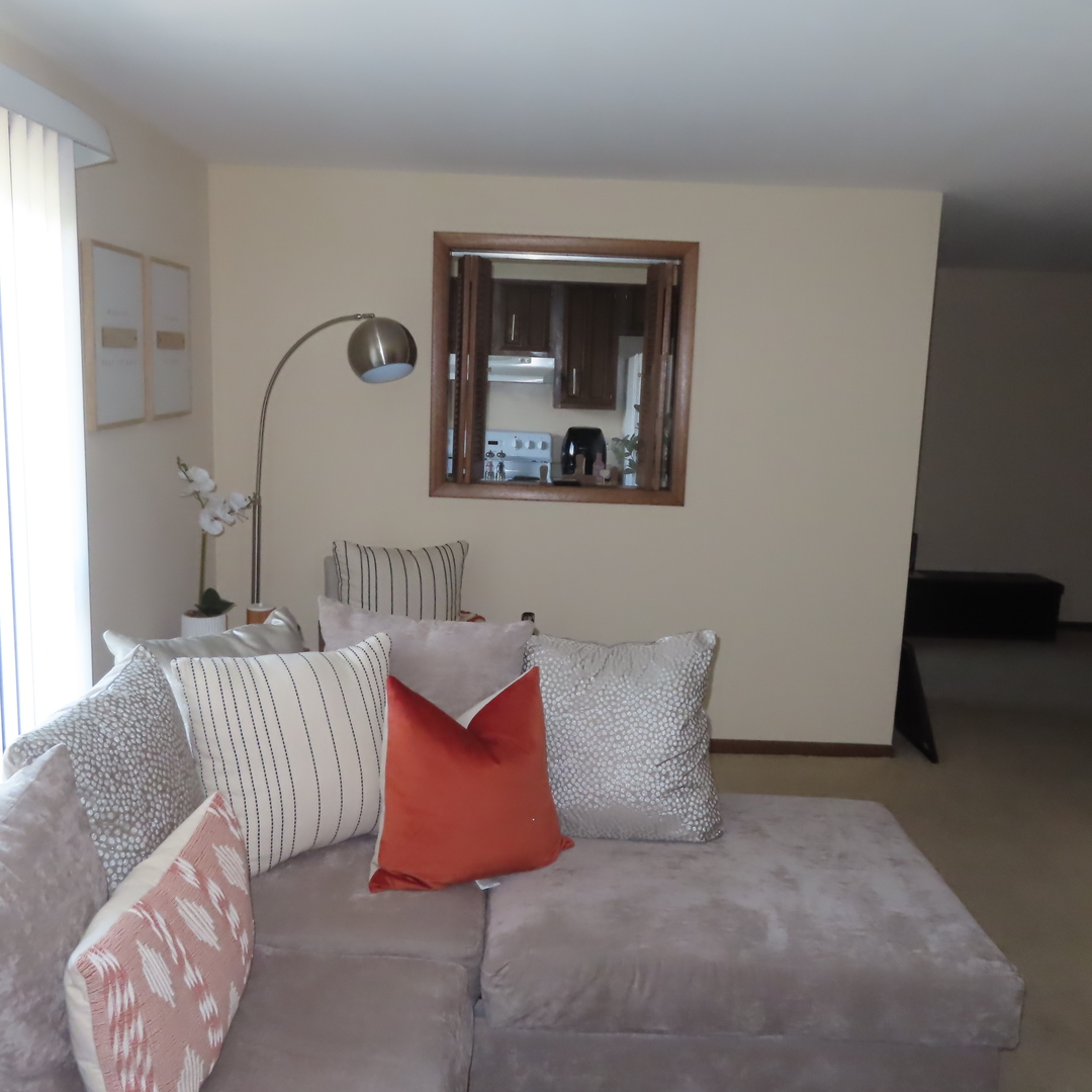 2325 N Neva Avenue #312B, Chicago, IL 60707