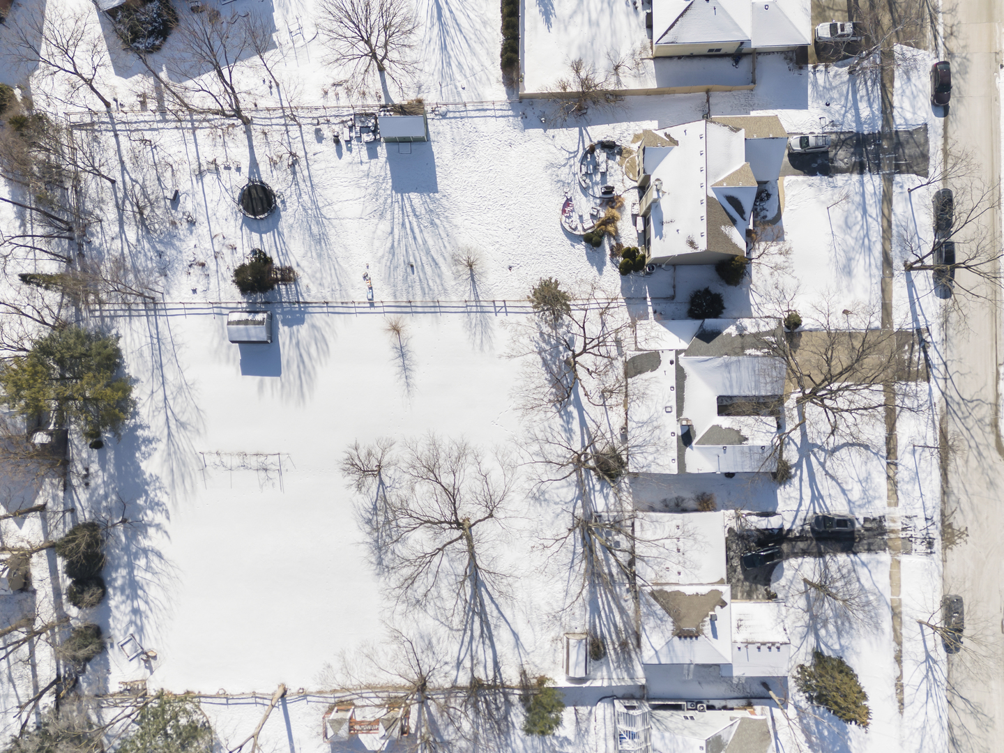 1607 Stoddard Avenue, Wheaton, IL 60187