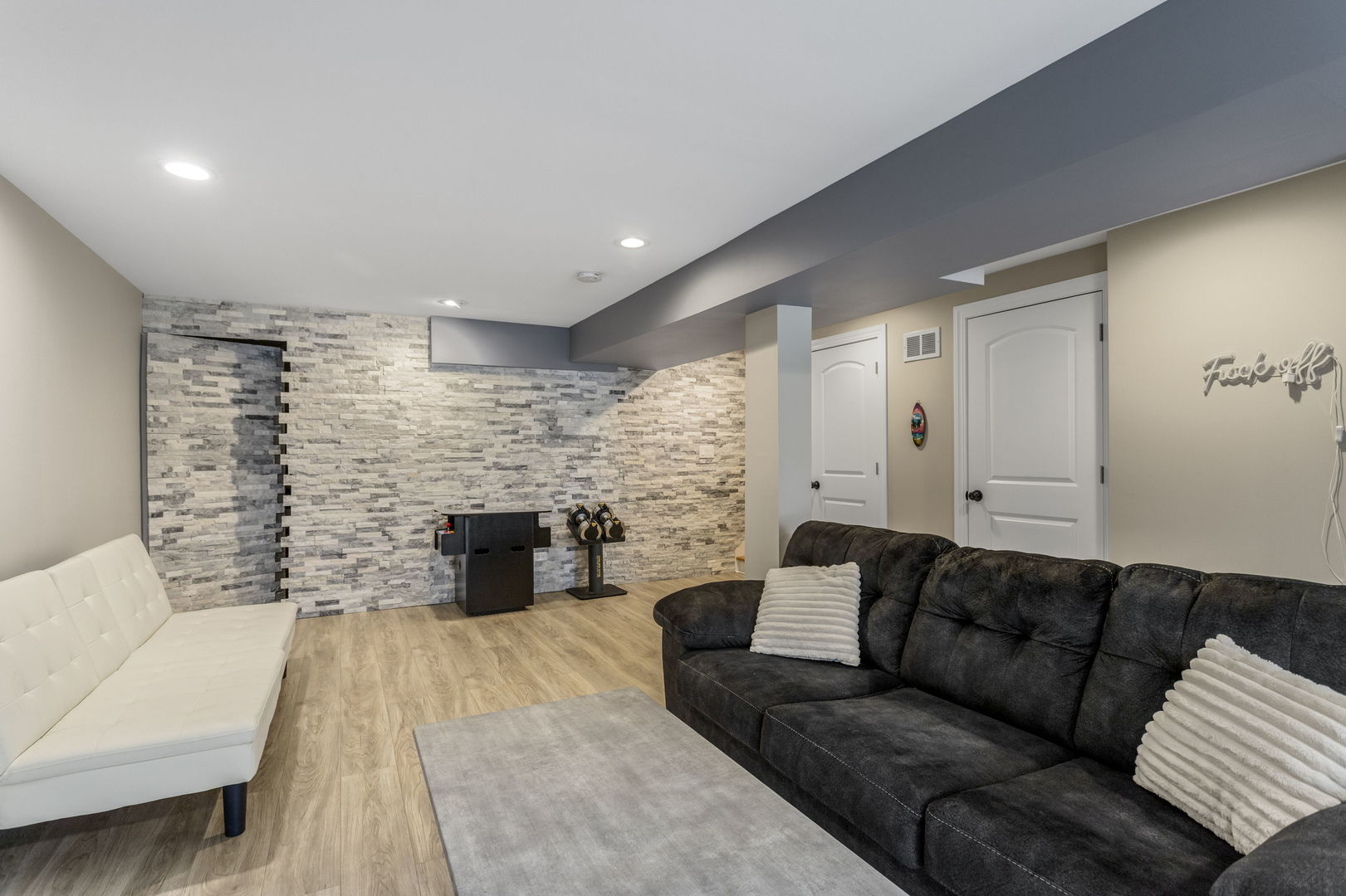 411 Provence Court, Lisle, IL 60532