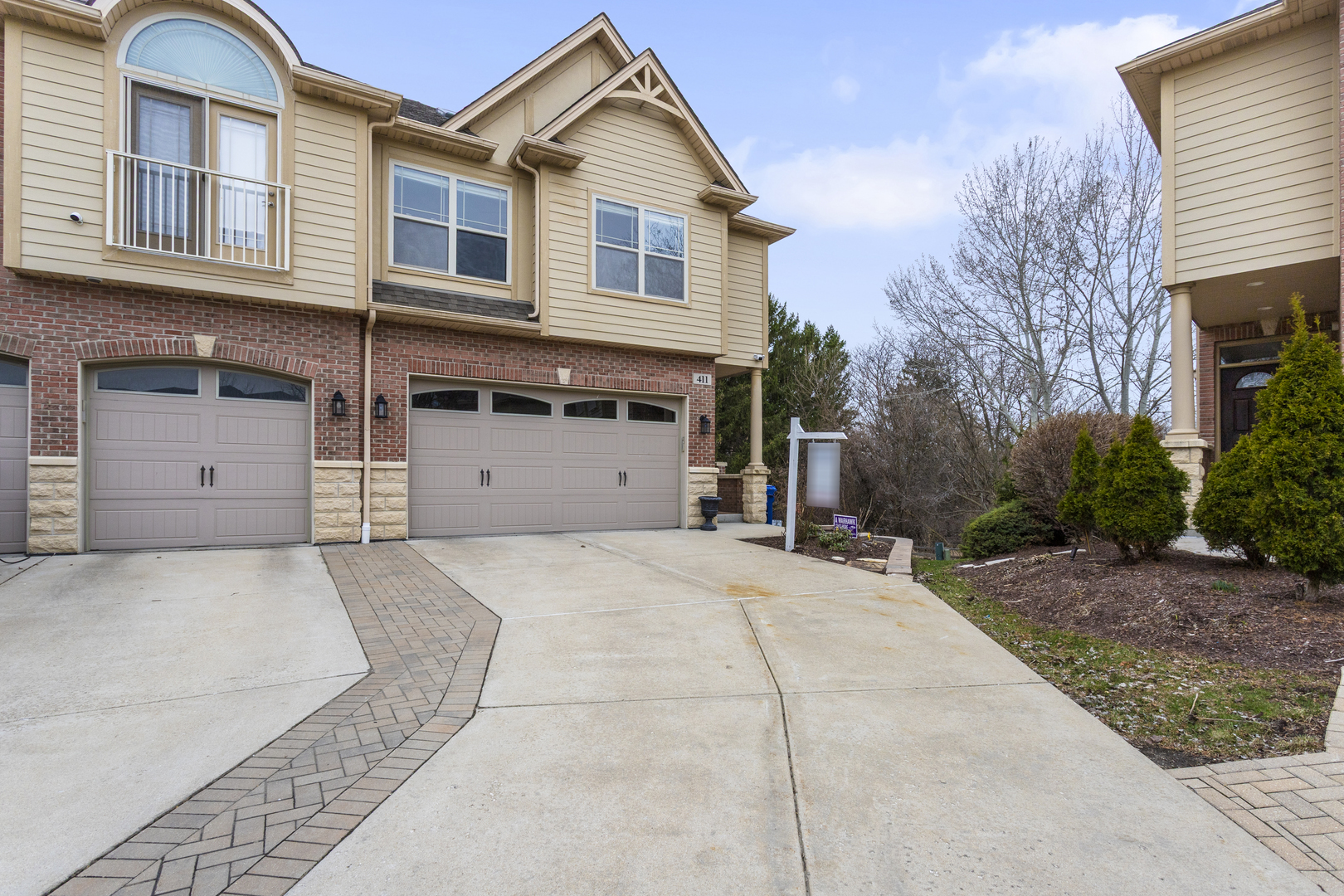 411 Provence Court, Lisle, IL 60532