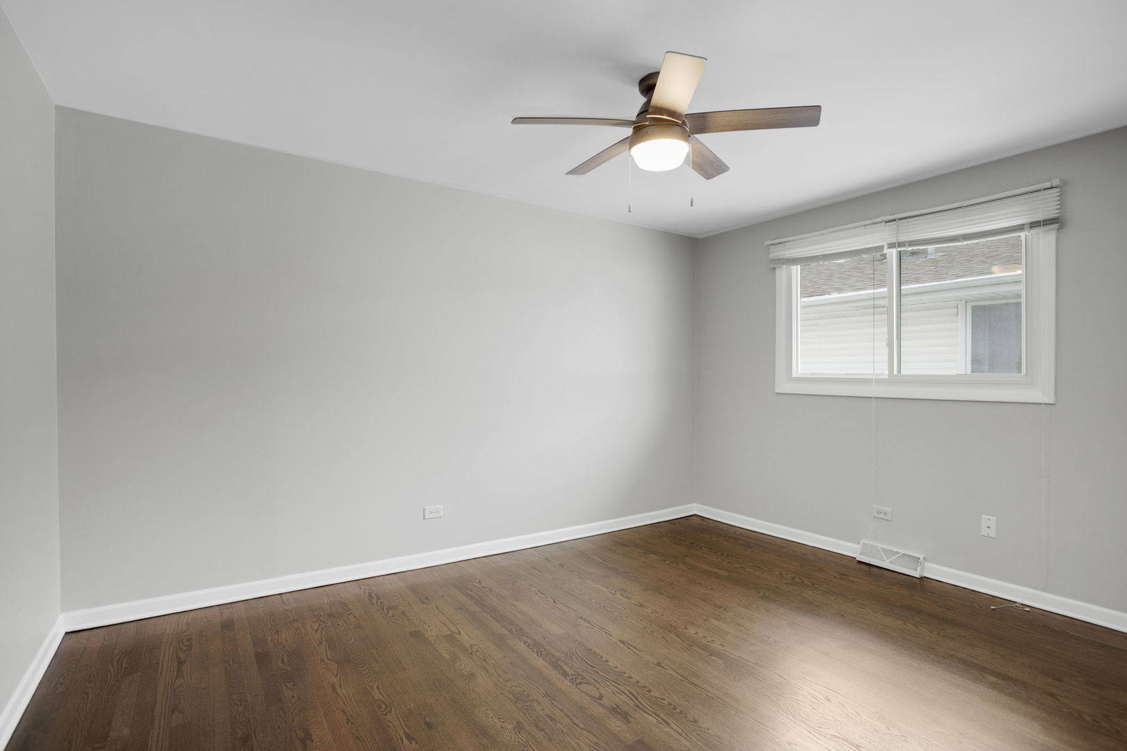 18016 66th Avenue, Tinley Park, IL 60477