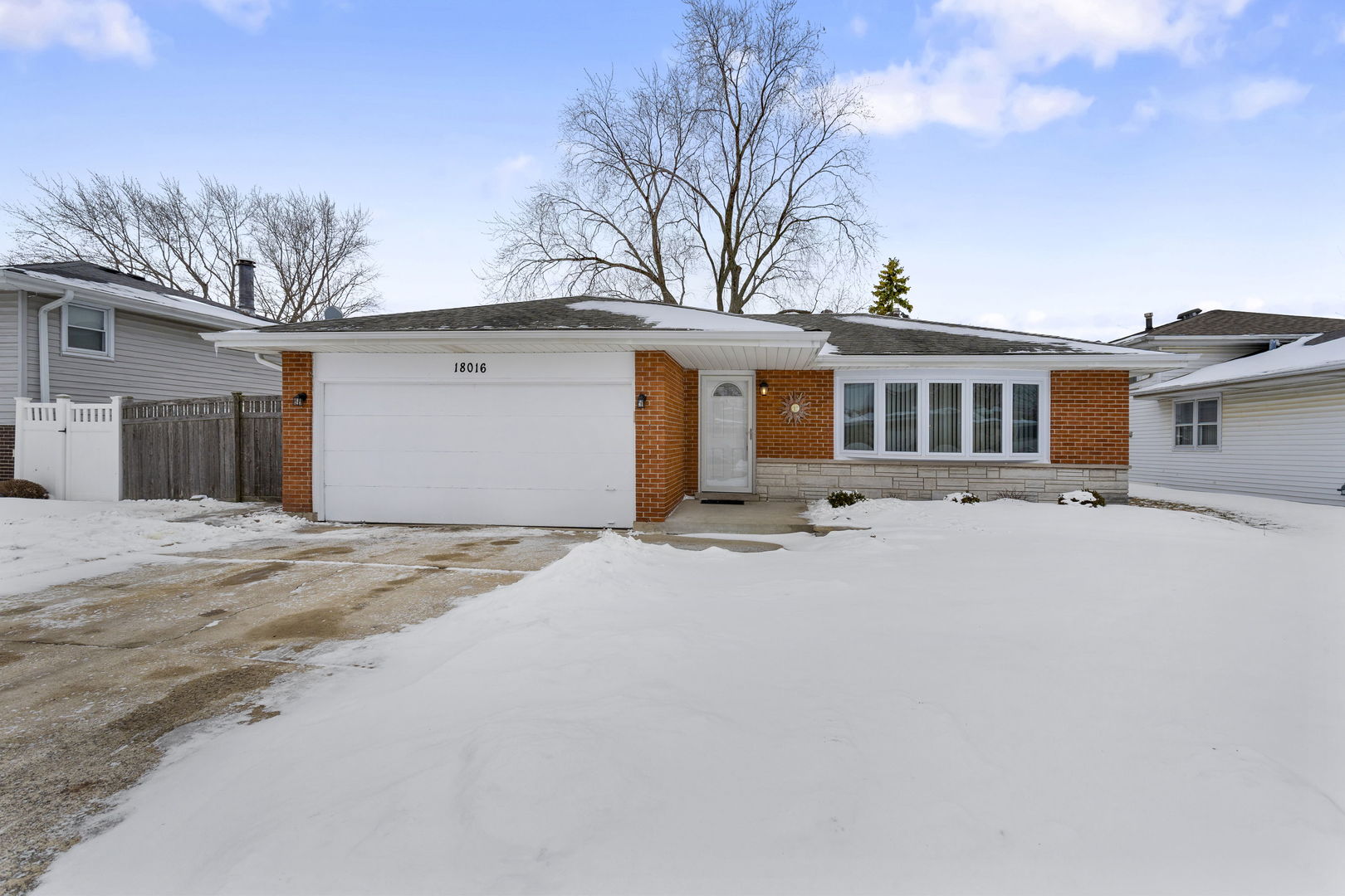 18016 66th Avenue, Tinley Park, IL 60477