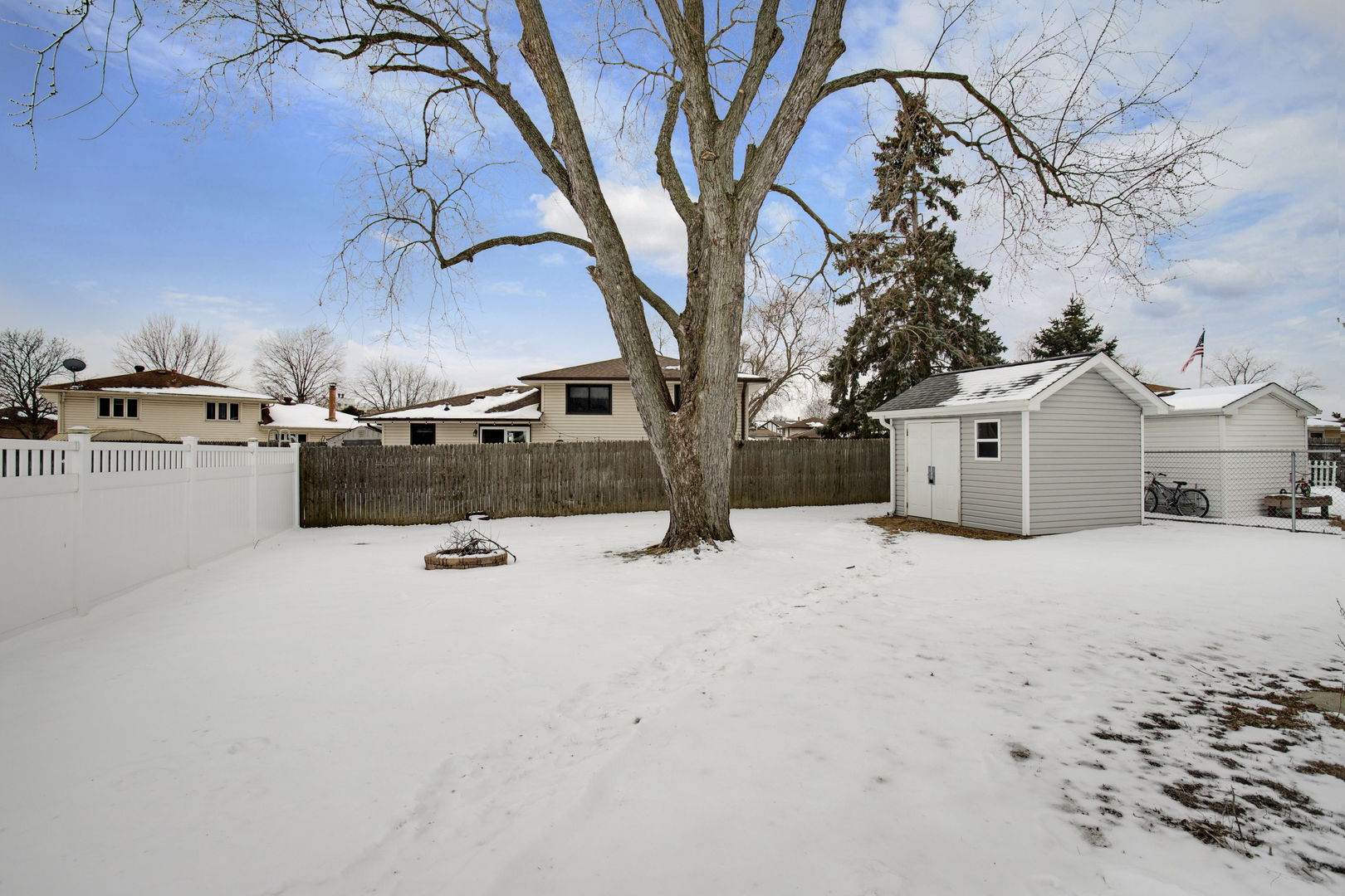 18016 66th Avenue, Tinley Park, IL 60477