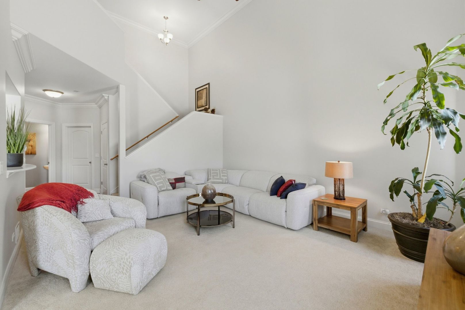 317 NICOLE Way, Itasca, IL 60143