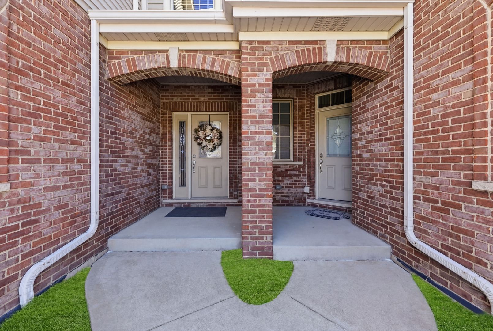 317 NICOLE Way, Itasca, IL 60143