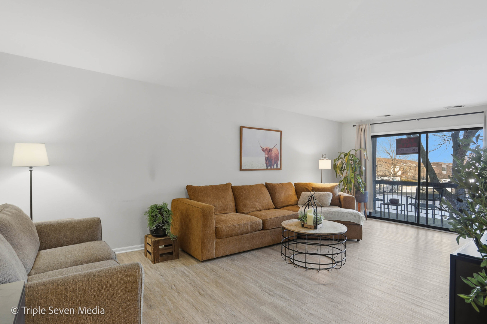 440 Raintree Court #1G, Glen Ellyn, IL 60137