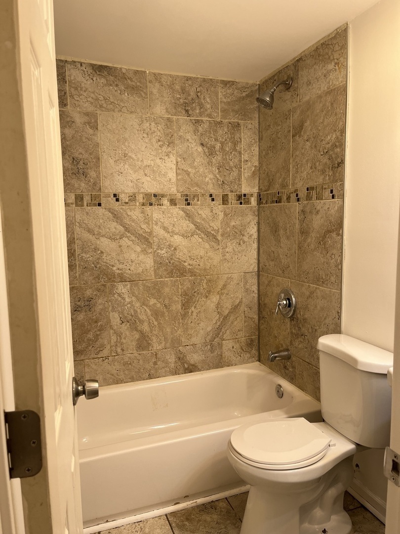 16226 Ashland Avenue, Markham, IL 60428