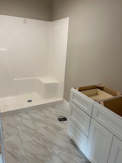 25179 N 2175 East Road, Lexington, IL 61753