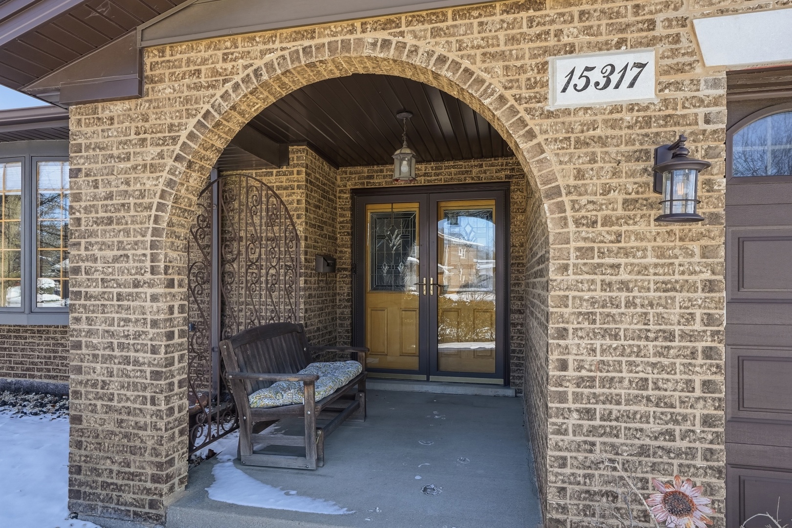 15317 Orchard Lane, Oak Forest, IL 60452