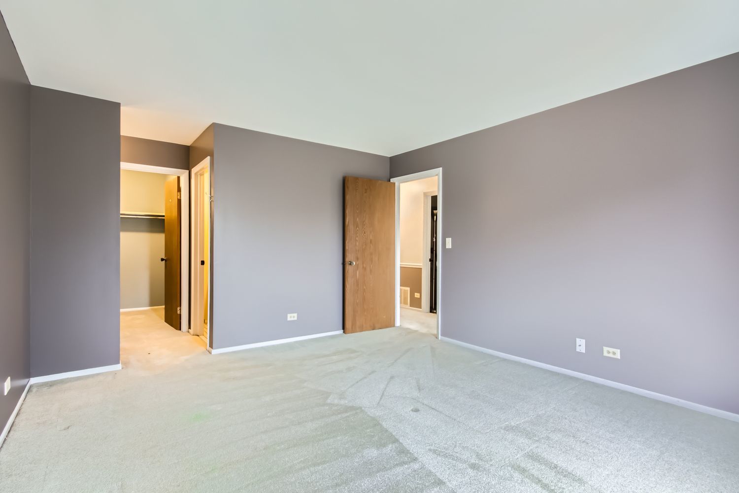 372 Springlake Lane #C, Aurora, IL 60504