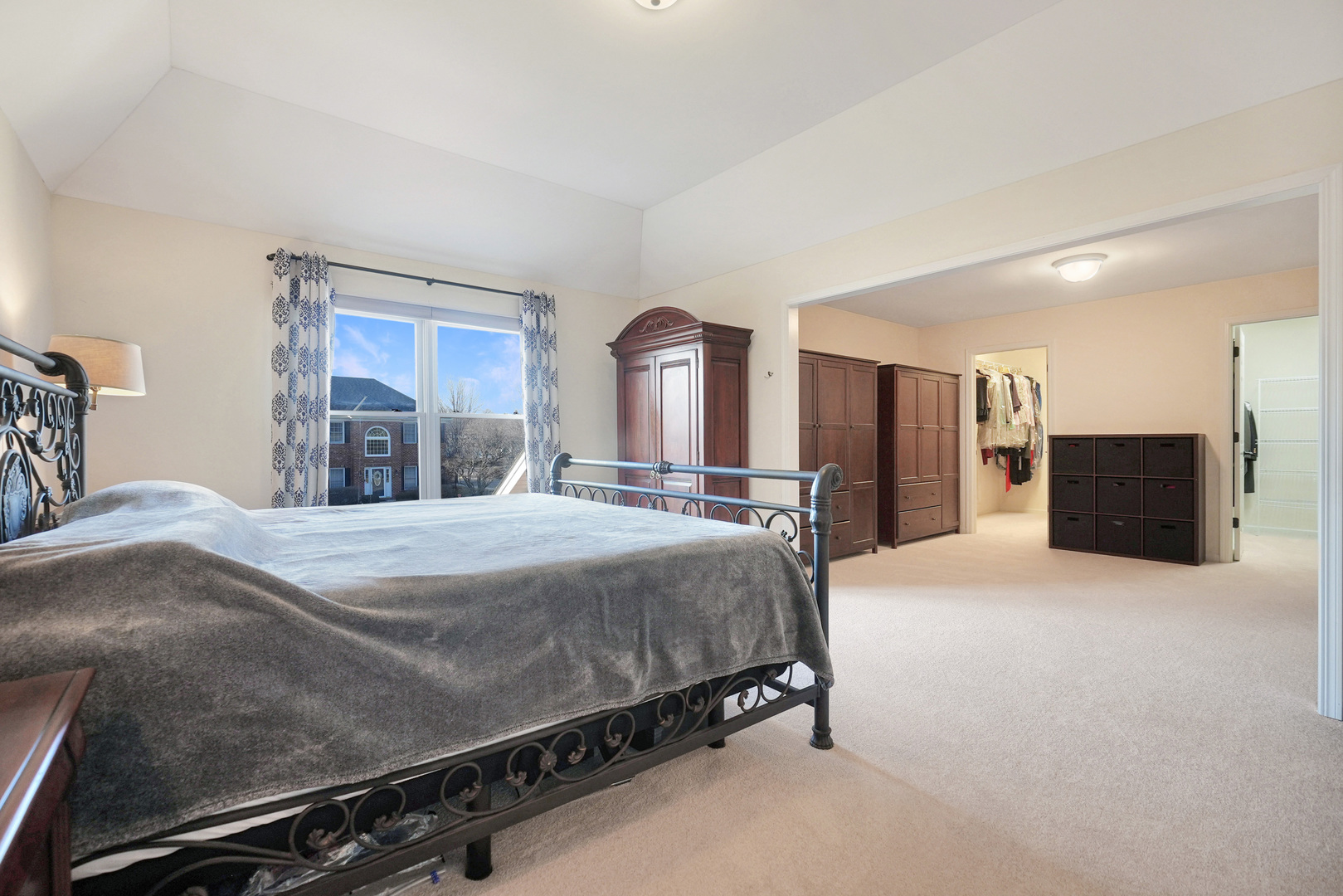 3135 Wild Meadow Lane, Aurora, IL 60504