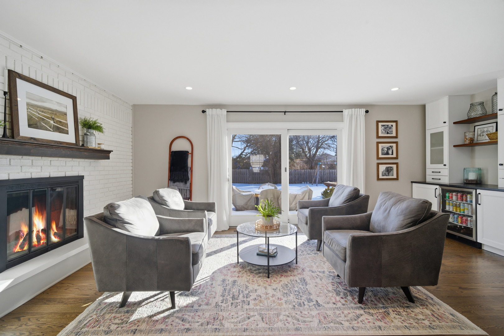 Arlington Heights, IL 60004