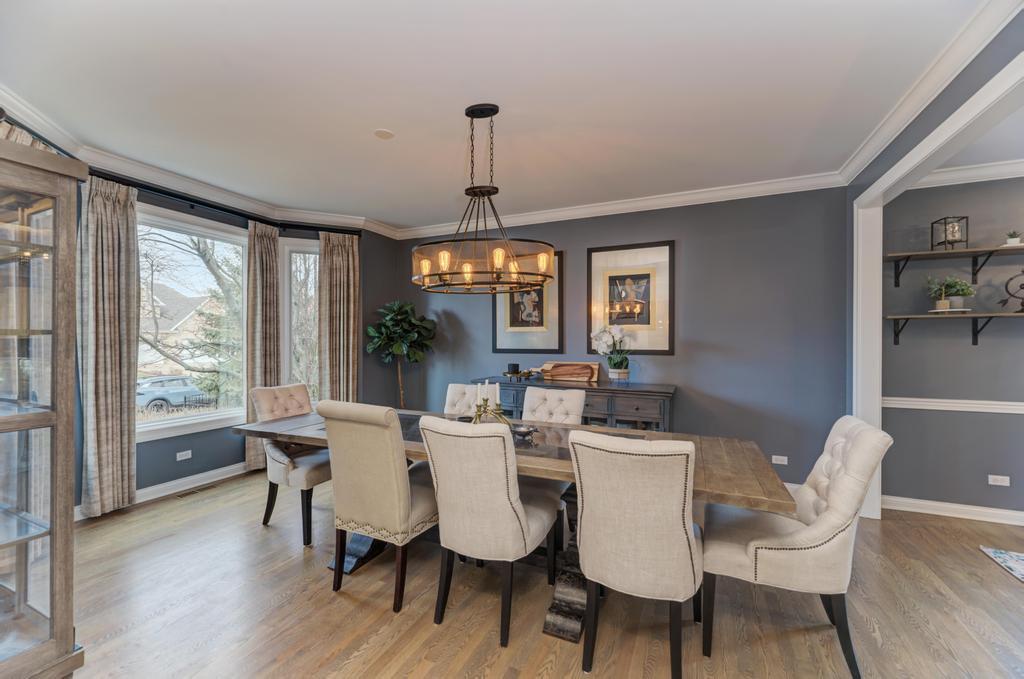 1061 Sean Circle, Darien, IL 60561