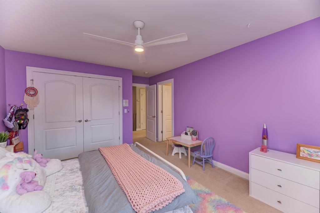 1061 Sean Circle, Darien, IL 60561