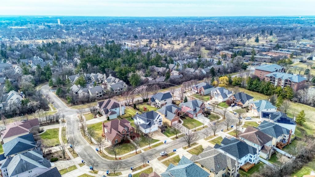 1061 Sean Circle, Darien, IL 60561