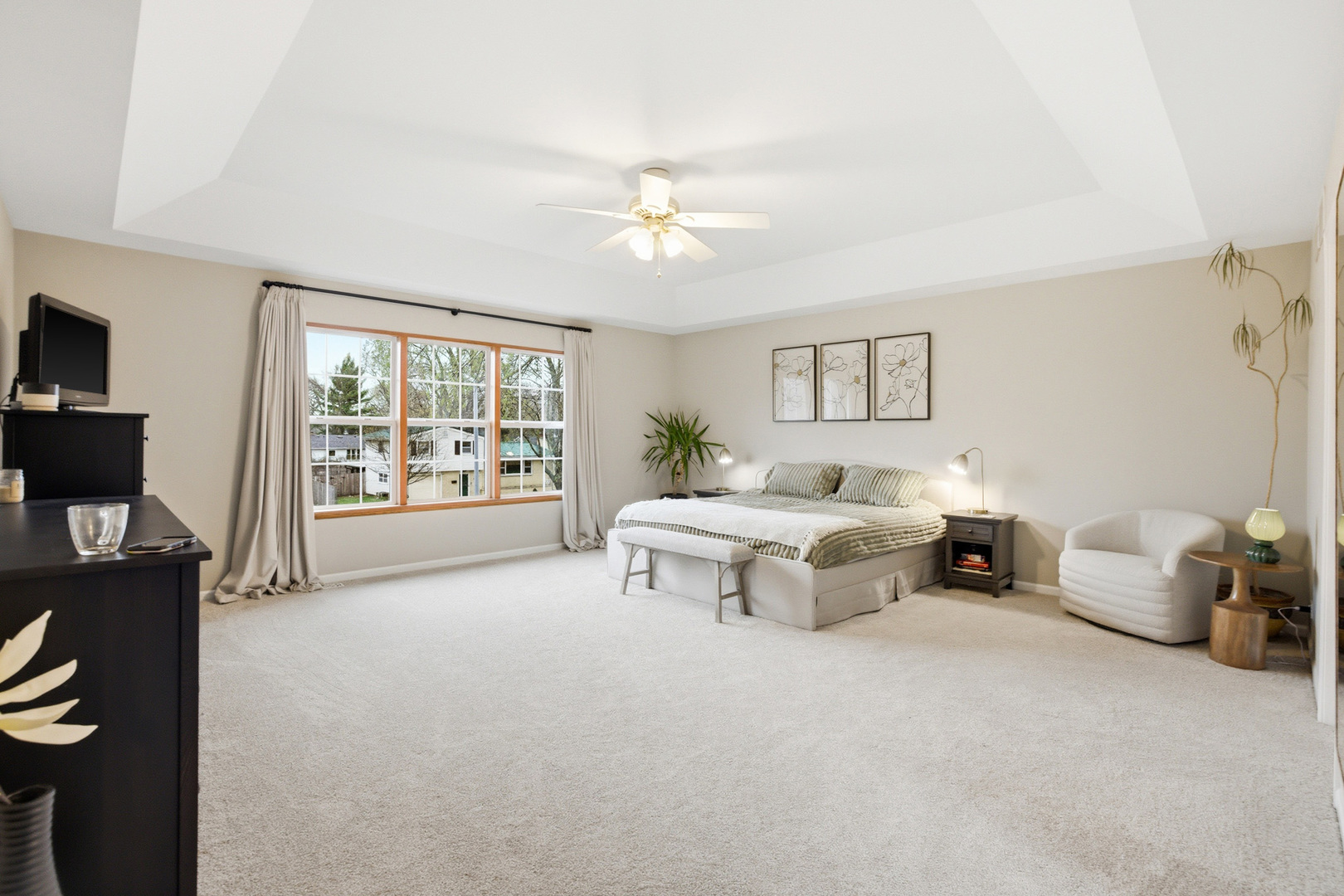 1331 S 7th Street, St. Charles, IL 60174