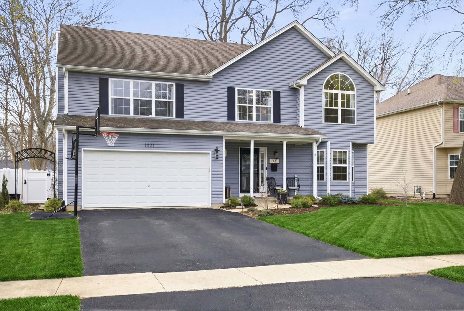 1331 S 7th Street, St. Charles, IL 60174