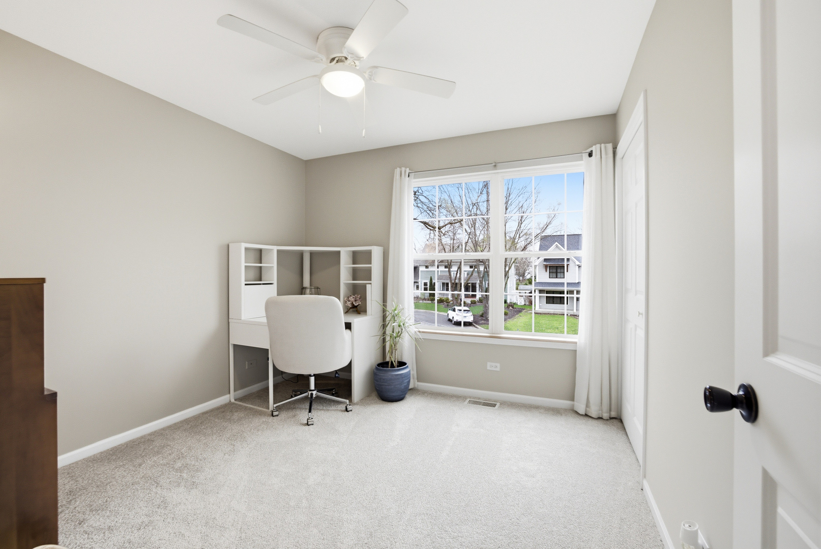 1331 S 7th Street, St. Charles, IL 60174