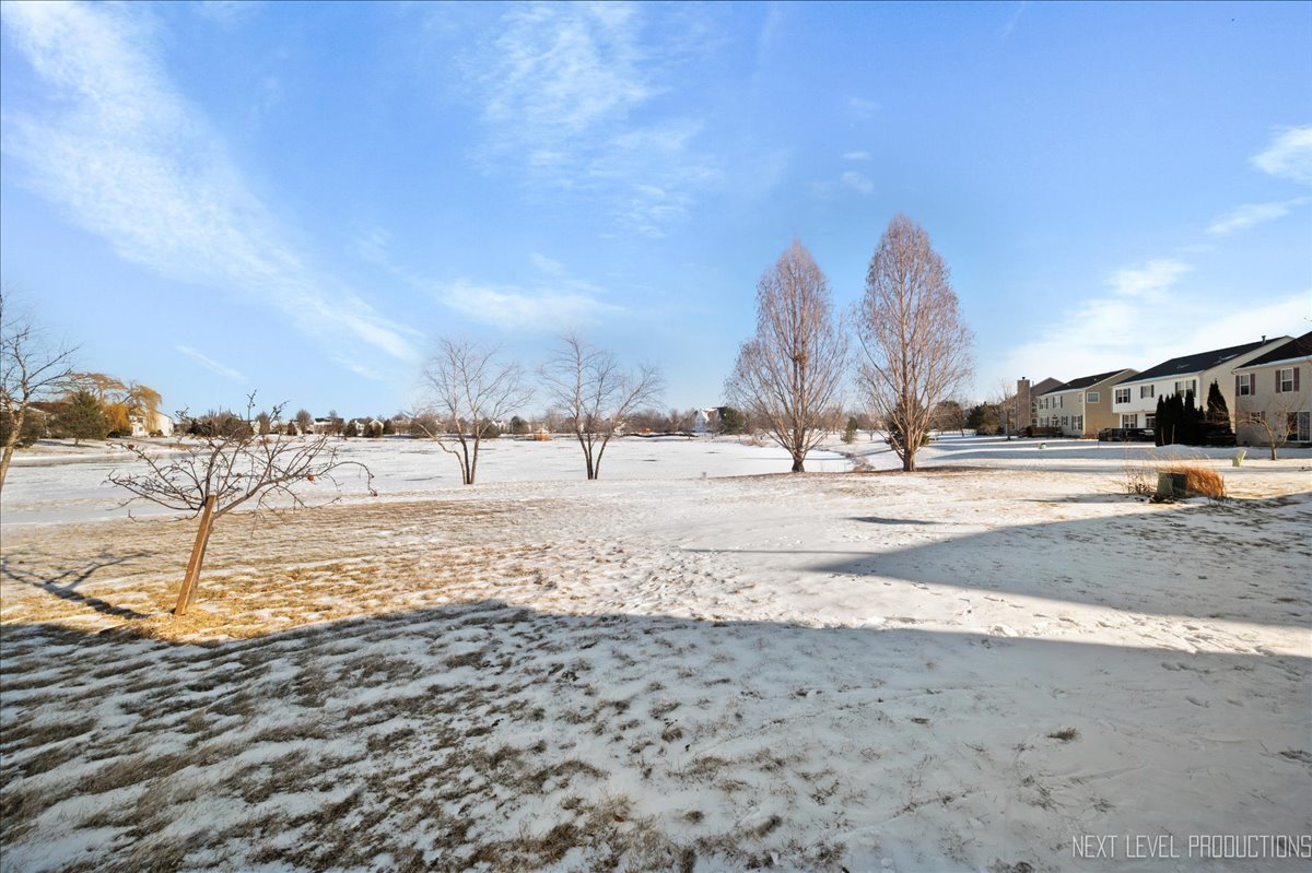 1910 Crestview Drive, Plainfield, IL 60586