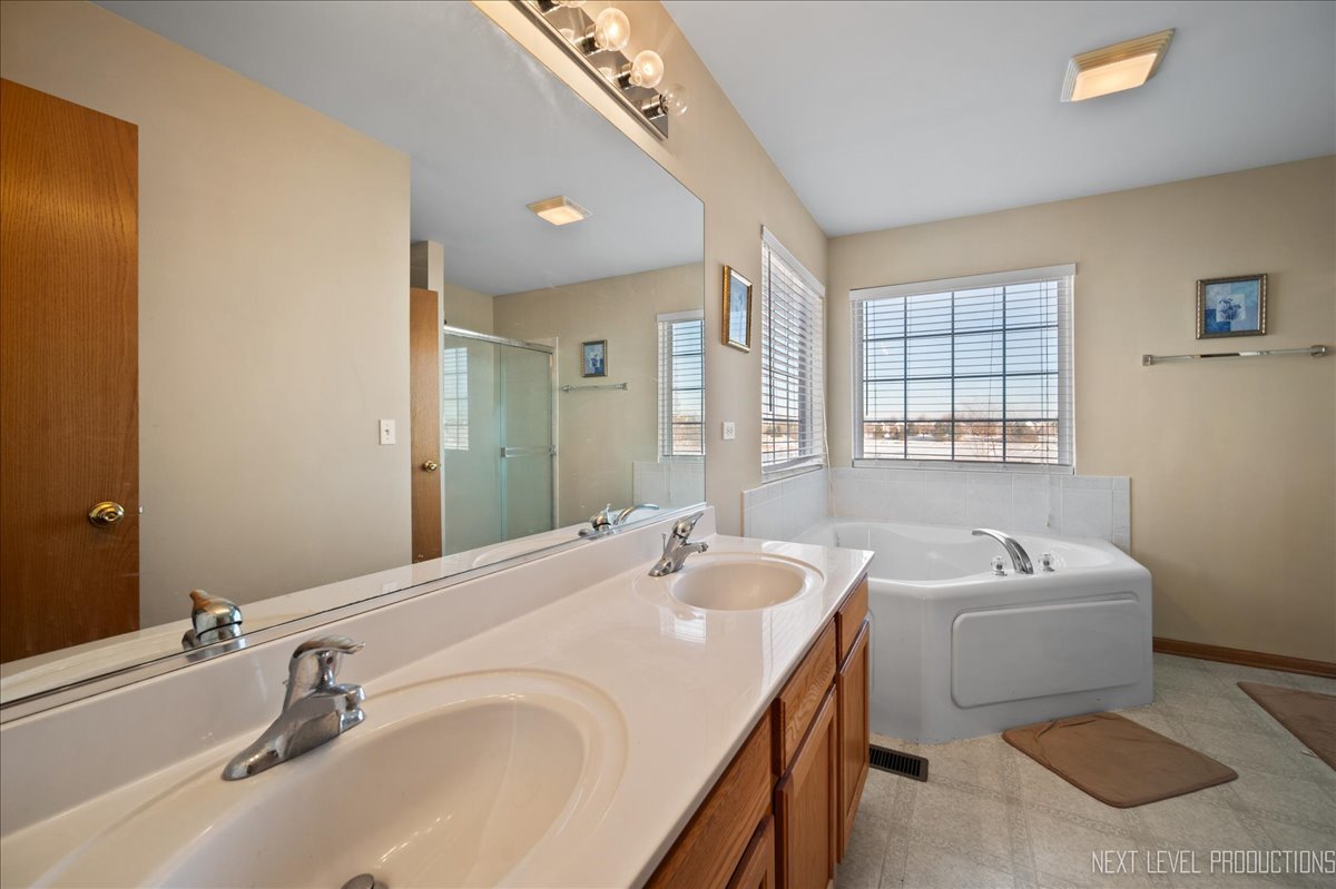 1910 Crestview Drive, Plainfield, IL 60586