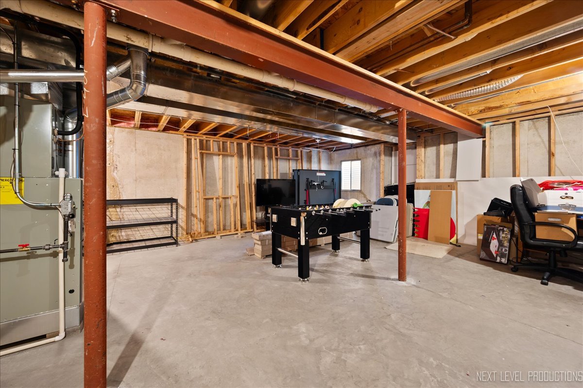 1910 Crestview Drive, Plainfield, IL 60586