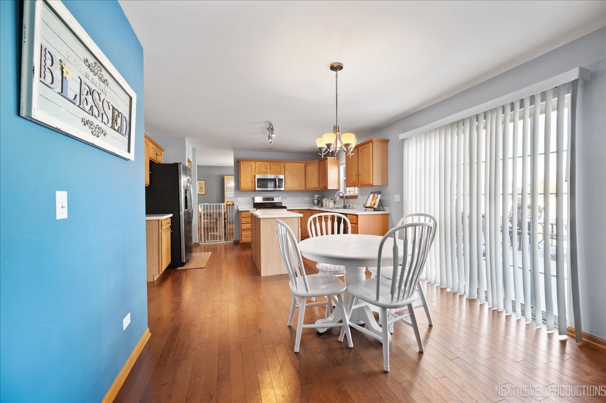 1910 Crestview Drive, Plainfield, IL 60586