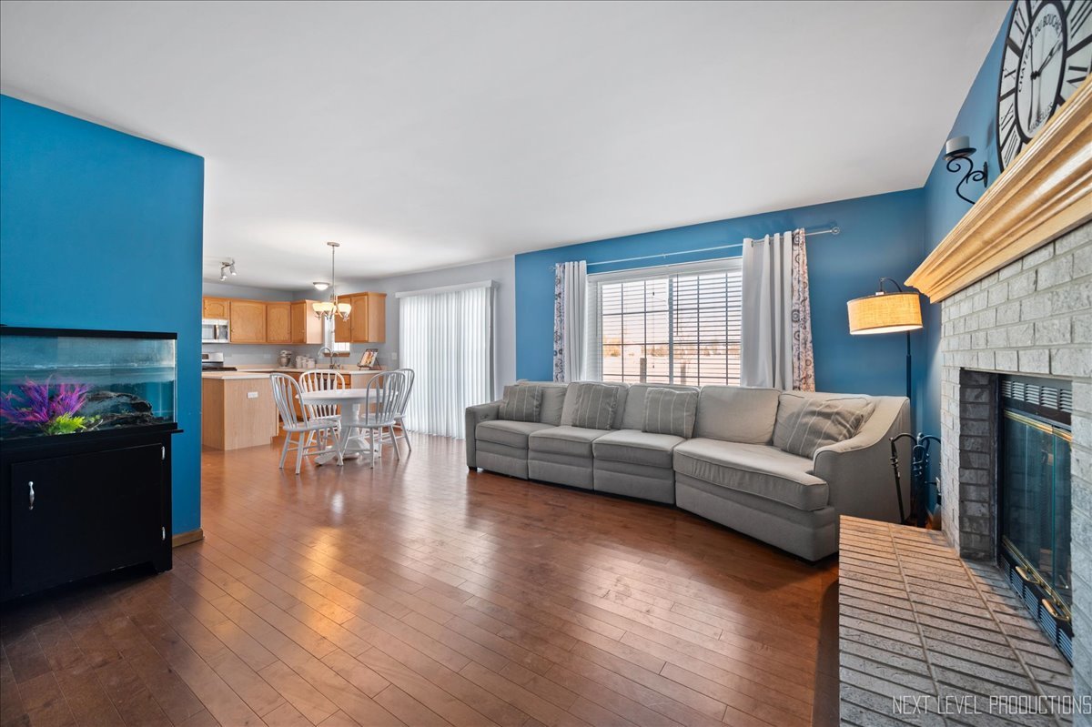 1910 Crestview Drive, Plainfield, IL 60586