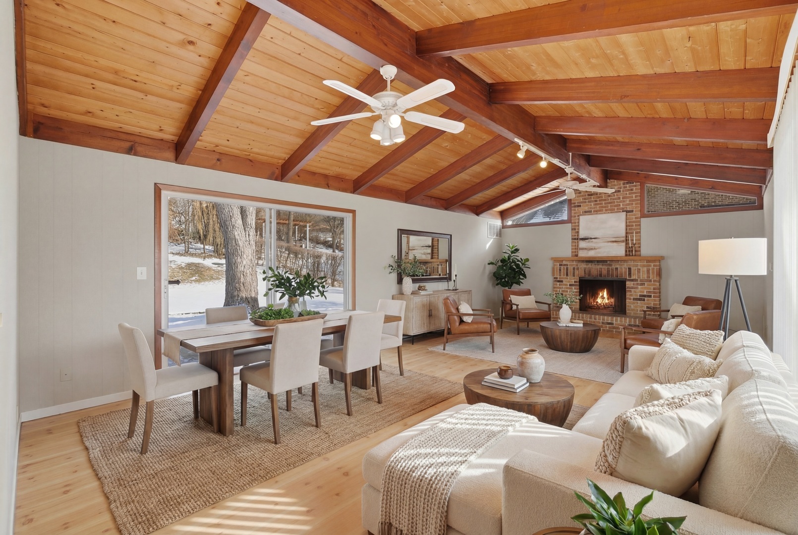 5611 S Quincy Street, Hinsdale, IL 60521