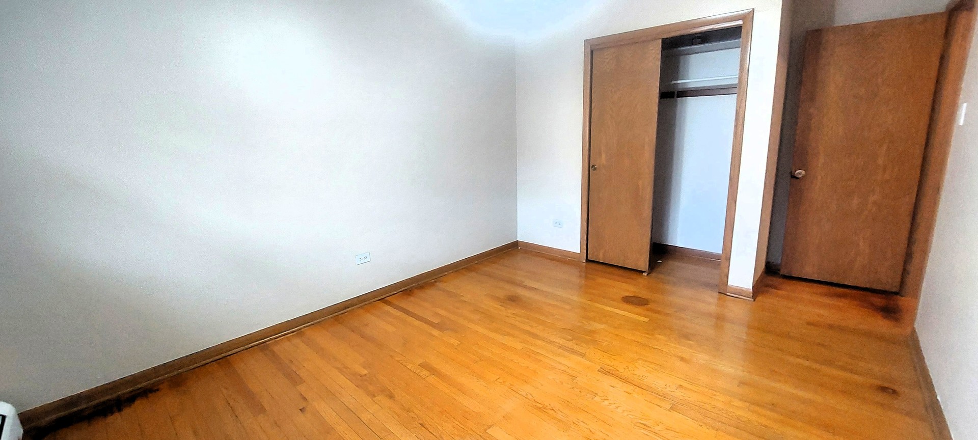 10824 Laporte Avenue, Oak Lawn, IL 60453